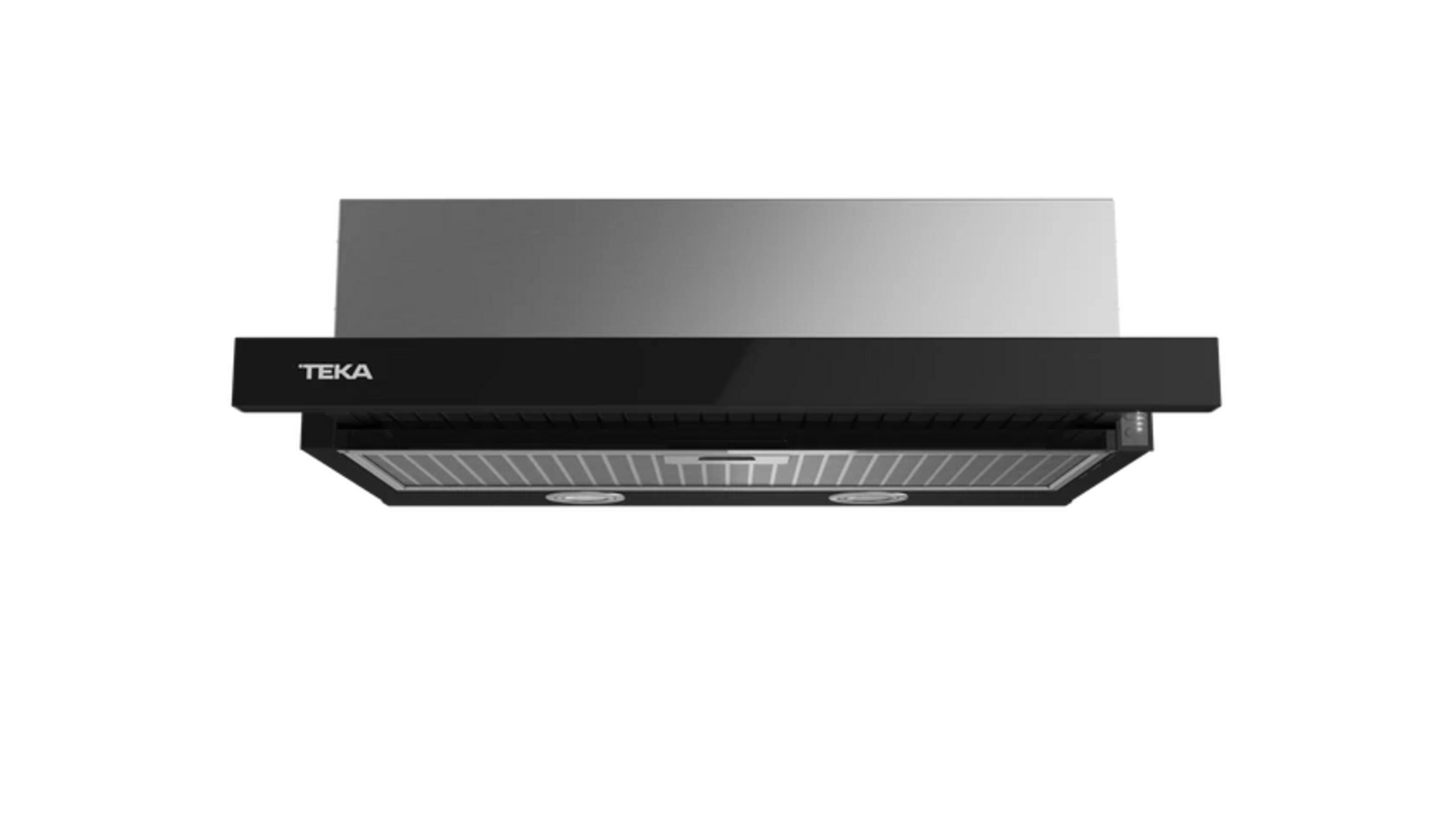 Cappa aspirante in acciaio inox con inserto in vetro nero e logo argento.