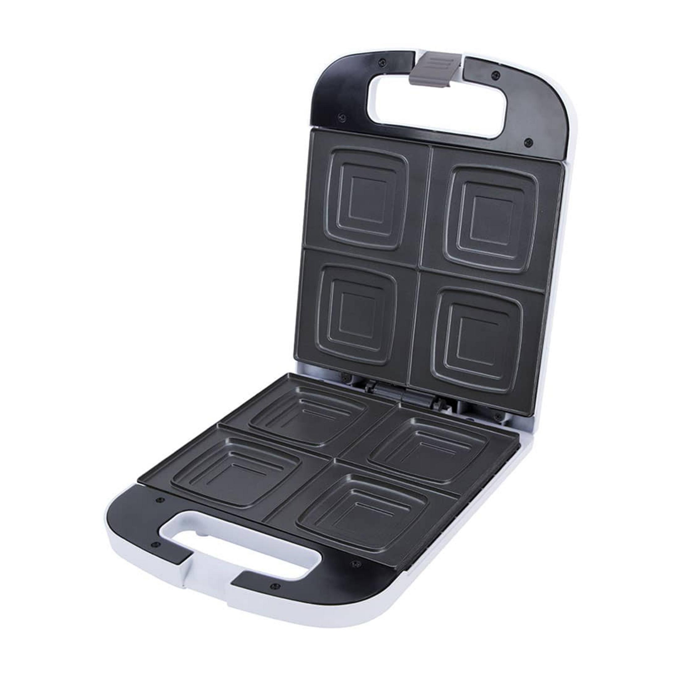 Un sandwich maker bianco aperto con piastre nere per quattro panini.