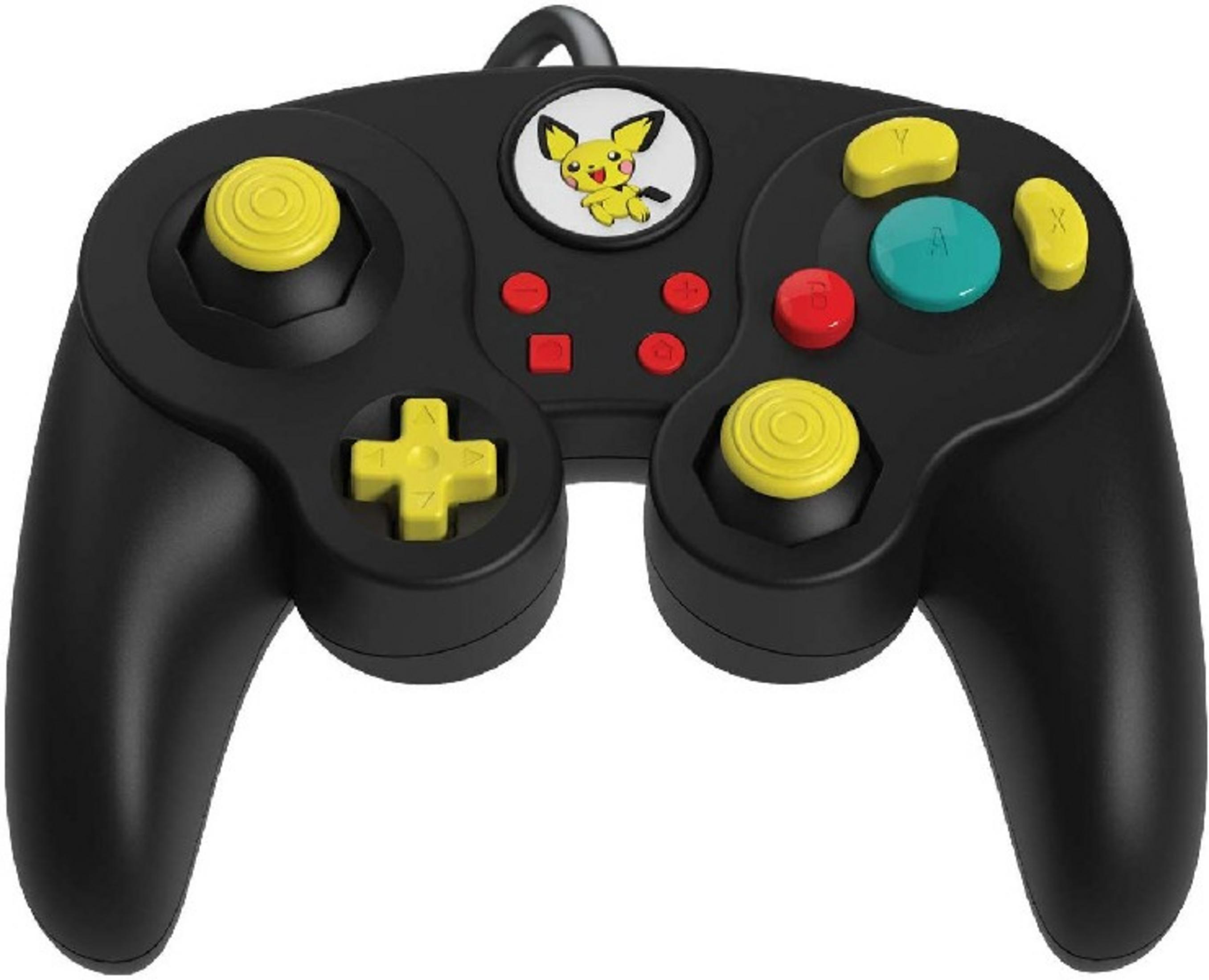 Czarny kontroler GameCube z żółtymi analogami i przyciskami, z wizerunkiem Pikachu.