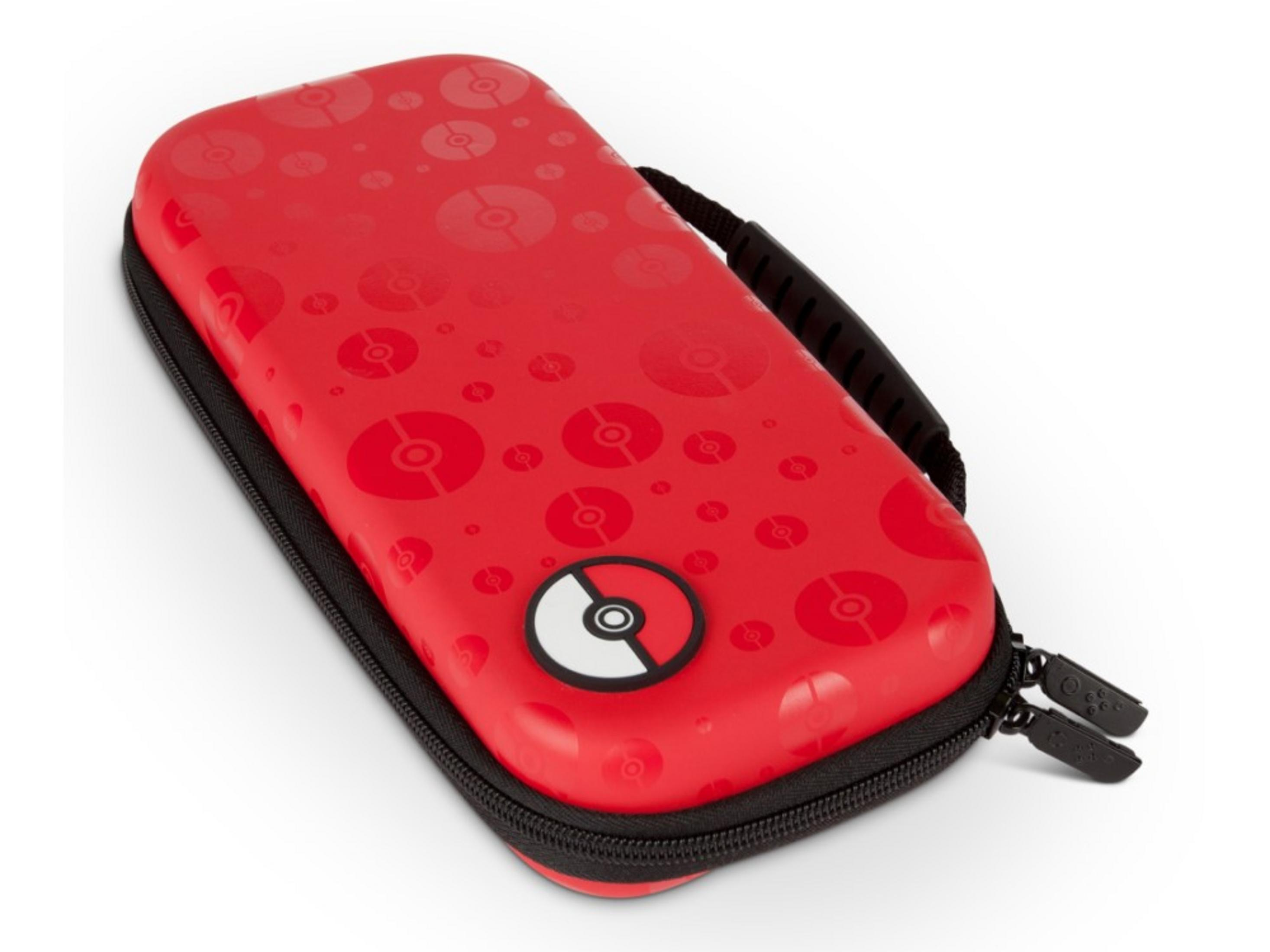 Funda roja con patrón de pokebolas y cremallera negra.
