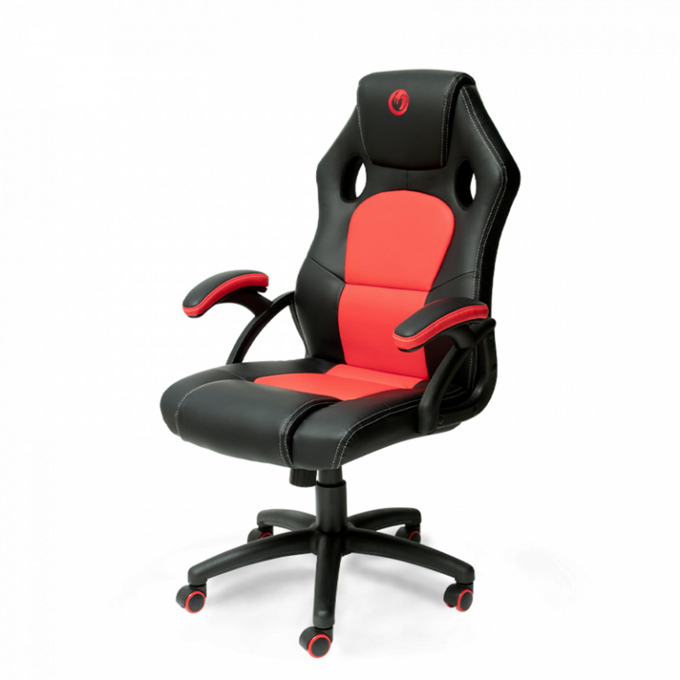 Una silla gamer negra con detalles rojos y costuras blancas.