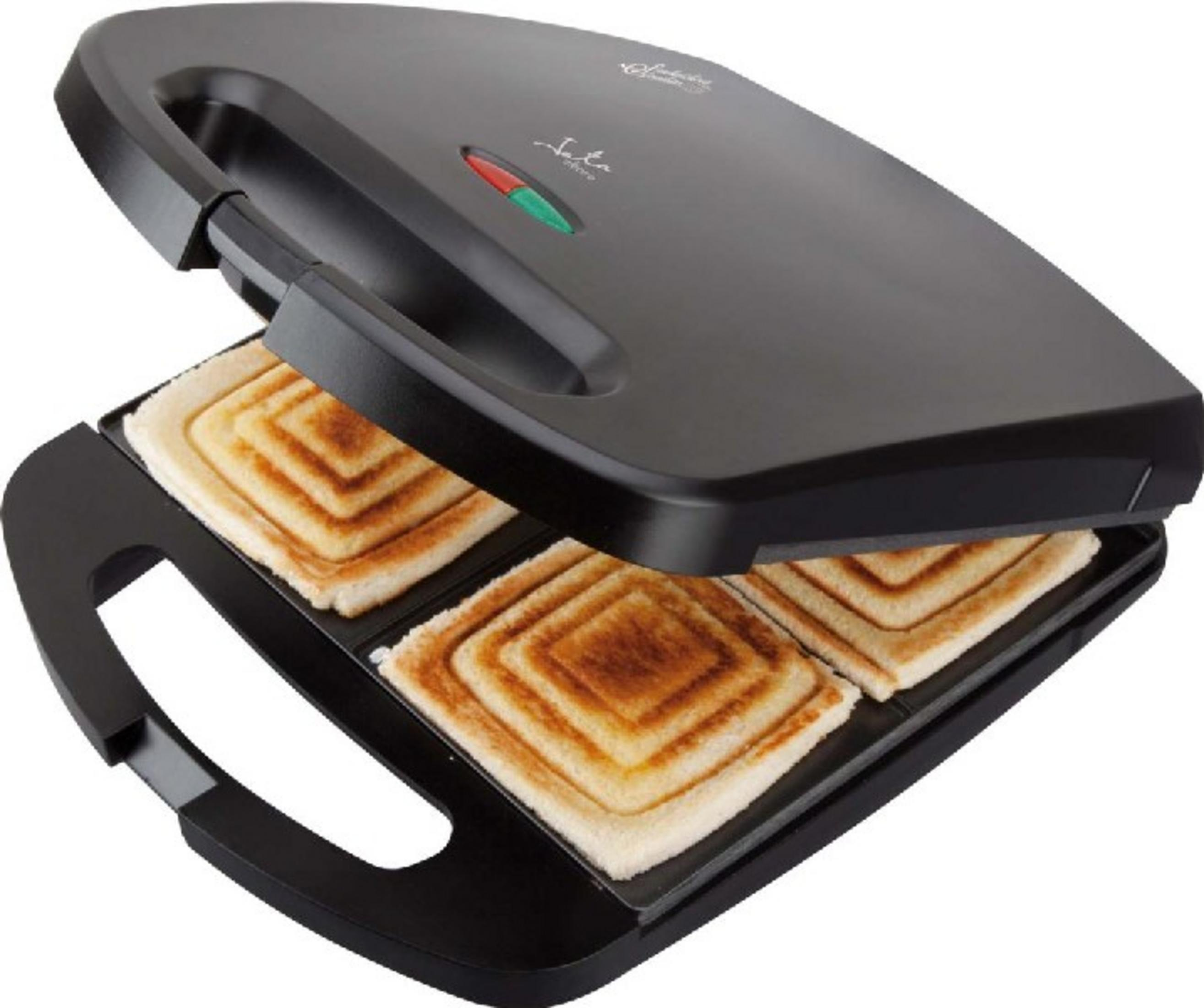 Una sandwichera negra abierta con tres sándwiches dorados dentro.