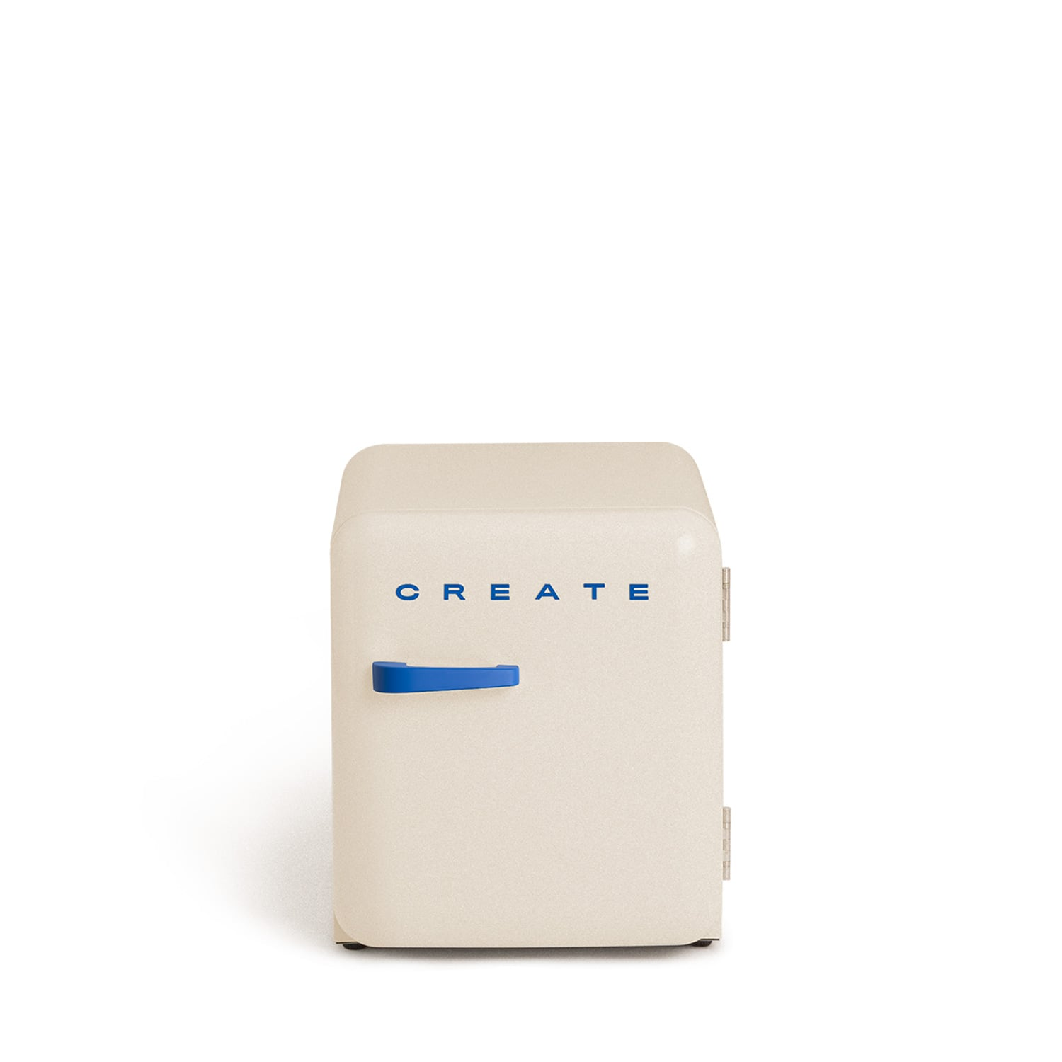 Un mini refrigerador color crema con asa azul y la palabra CREATE.