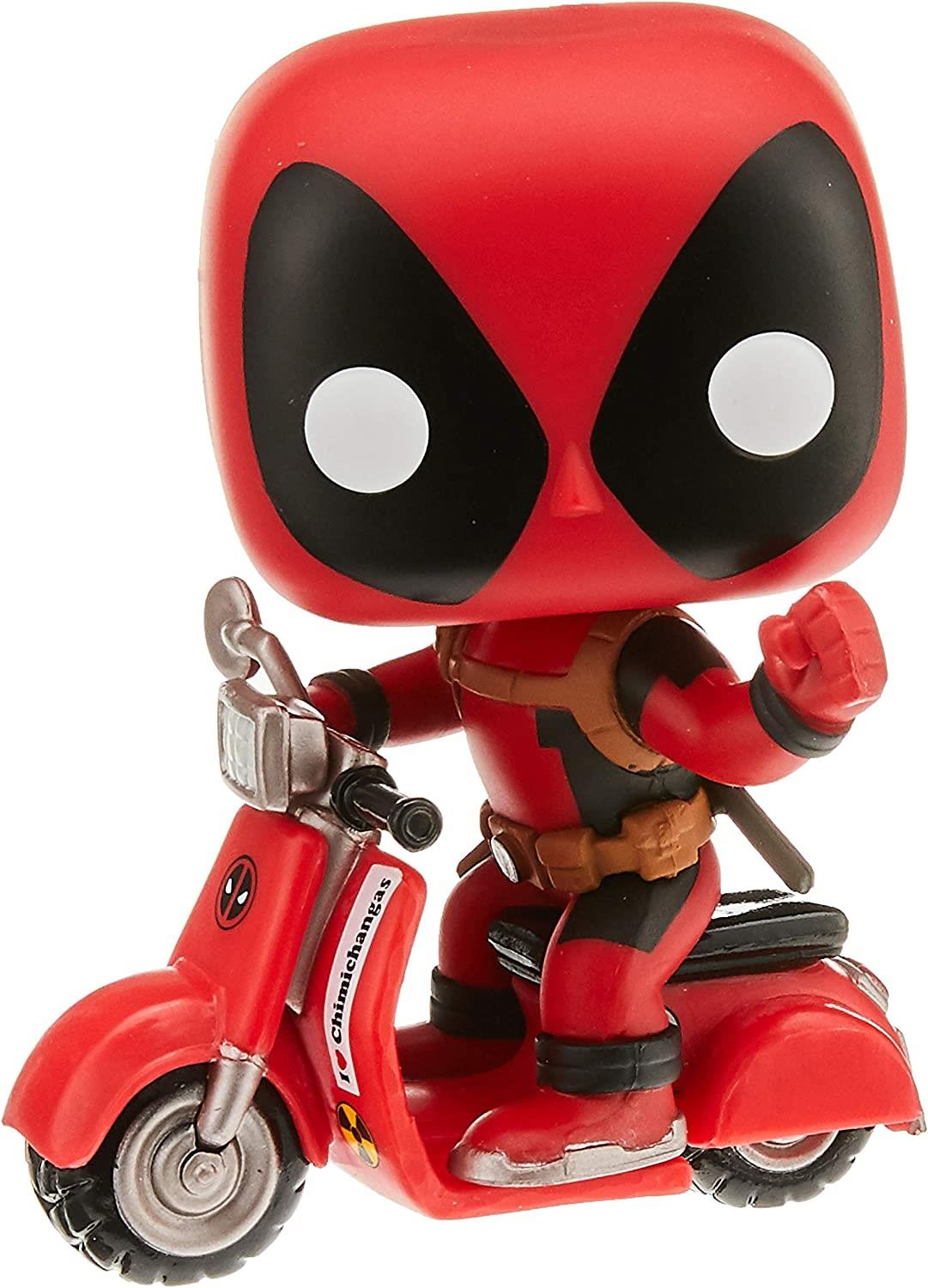 Deadpool-Figur auf rotem Roller mit "I Love Chimichangas"-Aufkleber.