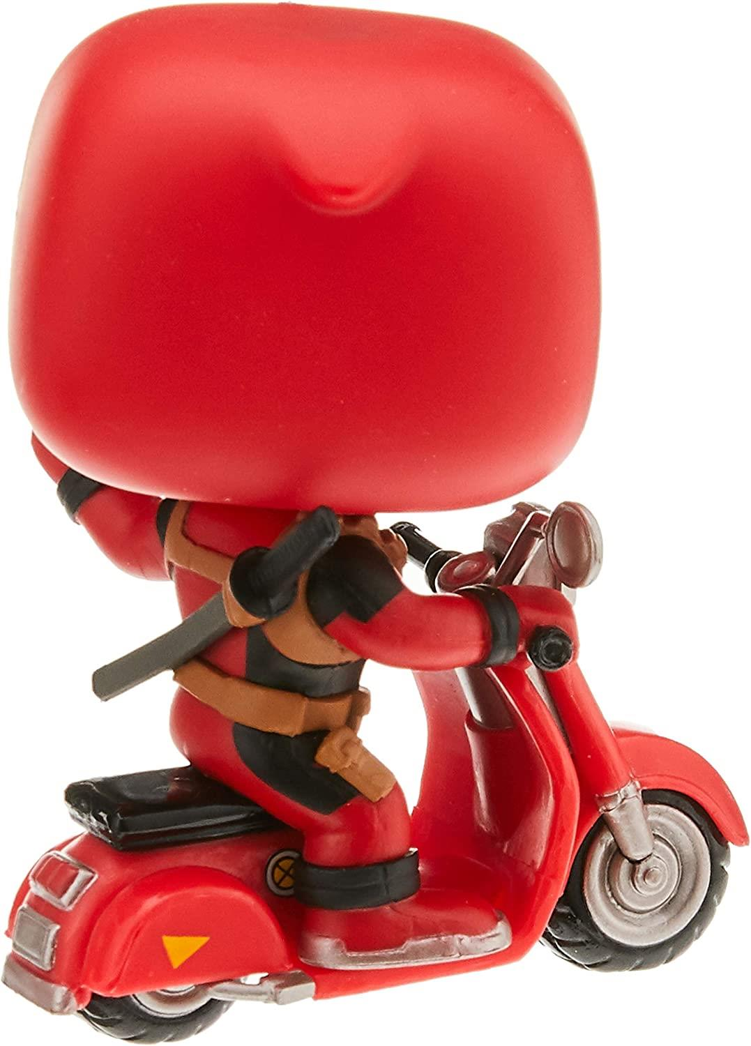 Rote Deadpool-Figur auf rotem Roller, hält Schwert. Weißer Hintergrund.