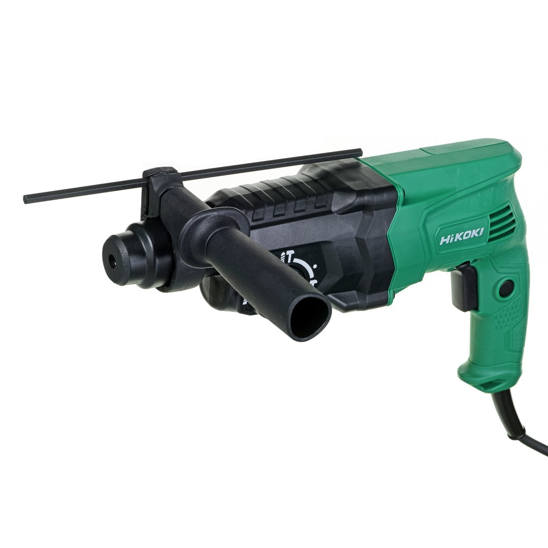 Grüner HiKOKI Bohrhammer mit schwarzem Zusatzgriff und Tiefenanschlag.