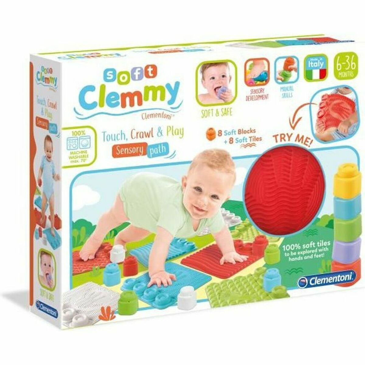 Niemowlę raczkuje po ścieżce sensorycznej Clementoni Soft Clemmy z kolorowymi klockami.