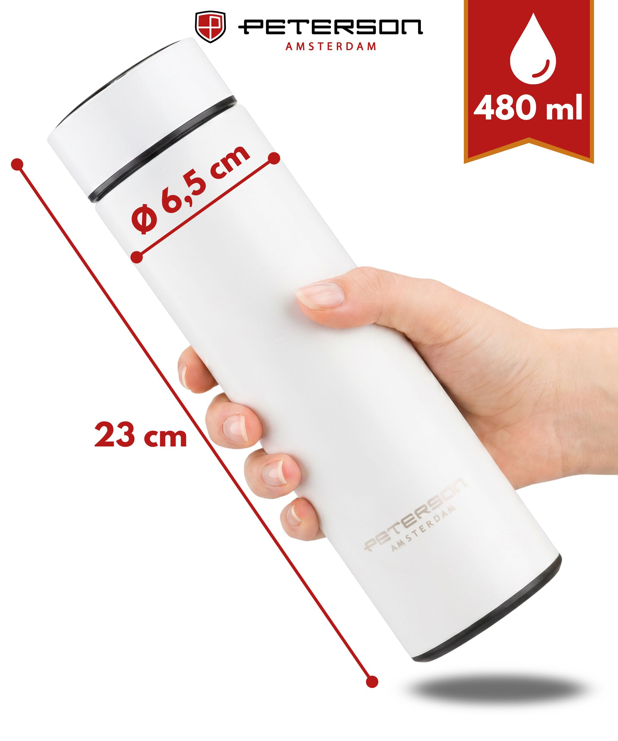 Biały termos Peterson (23cm, średnica 6,5cm, 480ml) trzymany w dłoni.