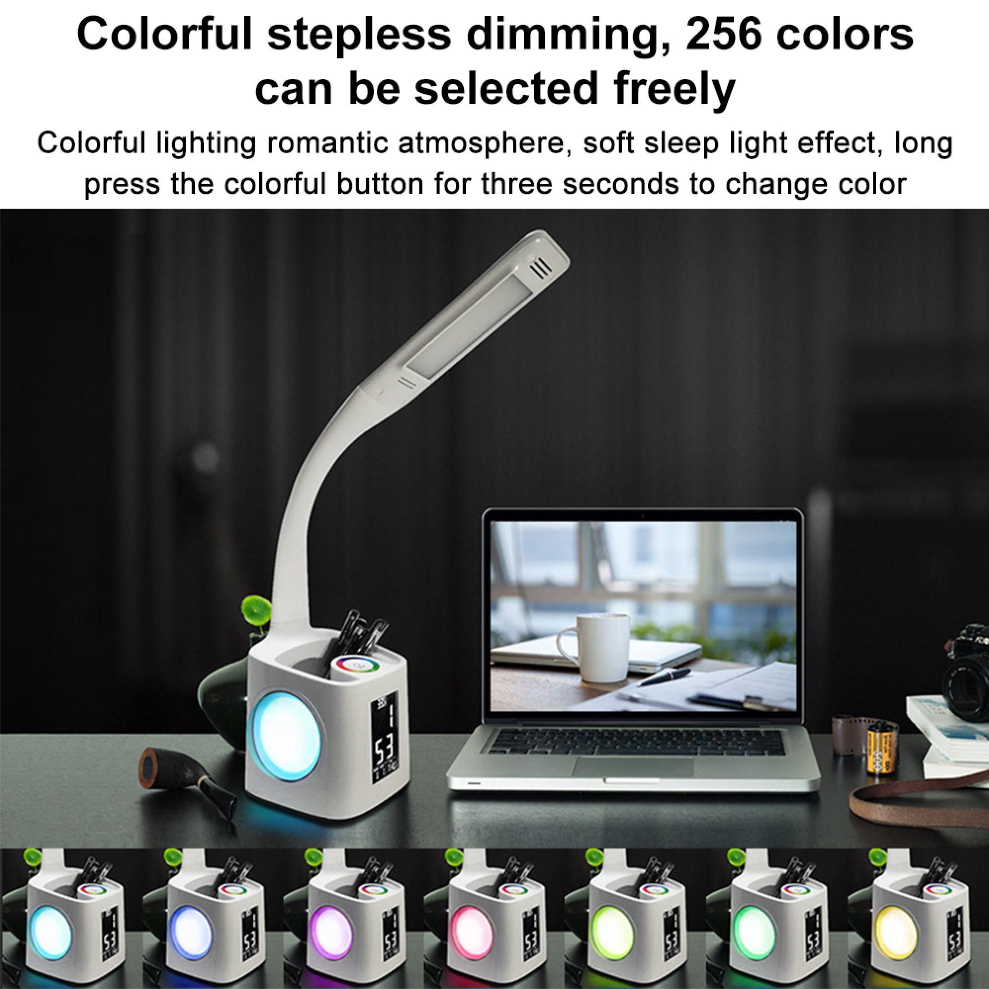 Eine weiße Schreibtischlampe mit Farbwechsel-LED, Laptop und Kamera auf einem Schreibtisch.