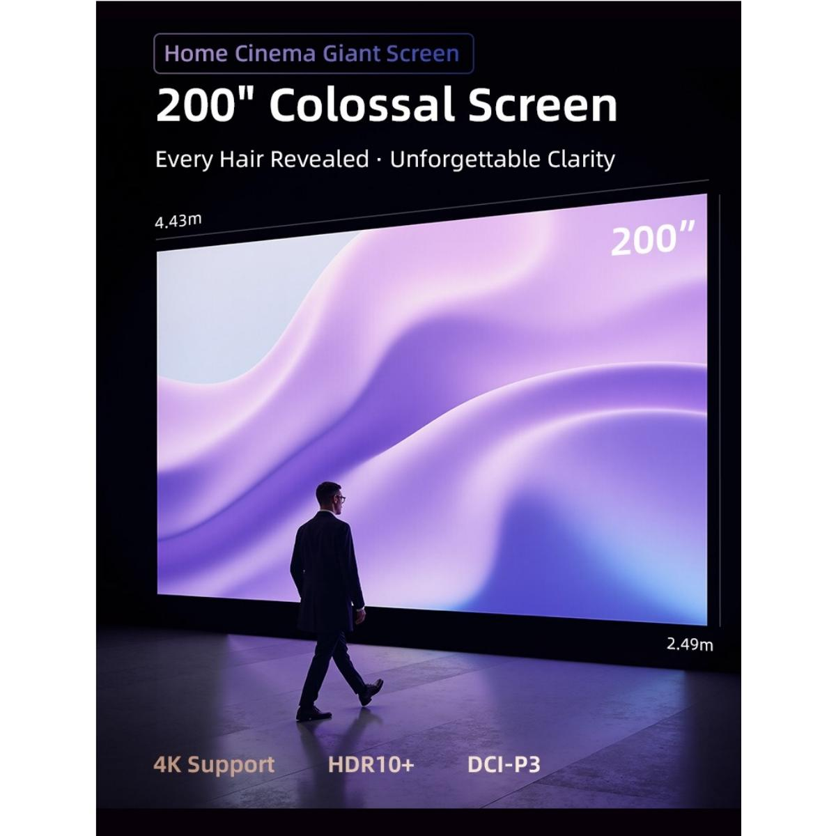 Mann vor 200-Zoll-Heimkino-Leinwand mit lila Wellenmuster. 4K, HDR10+.