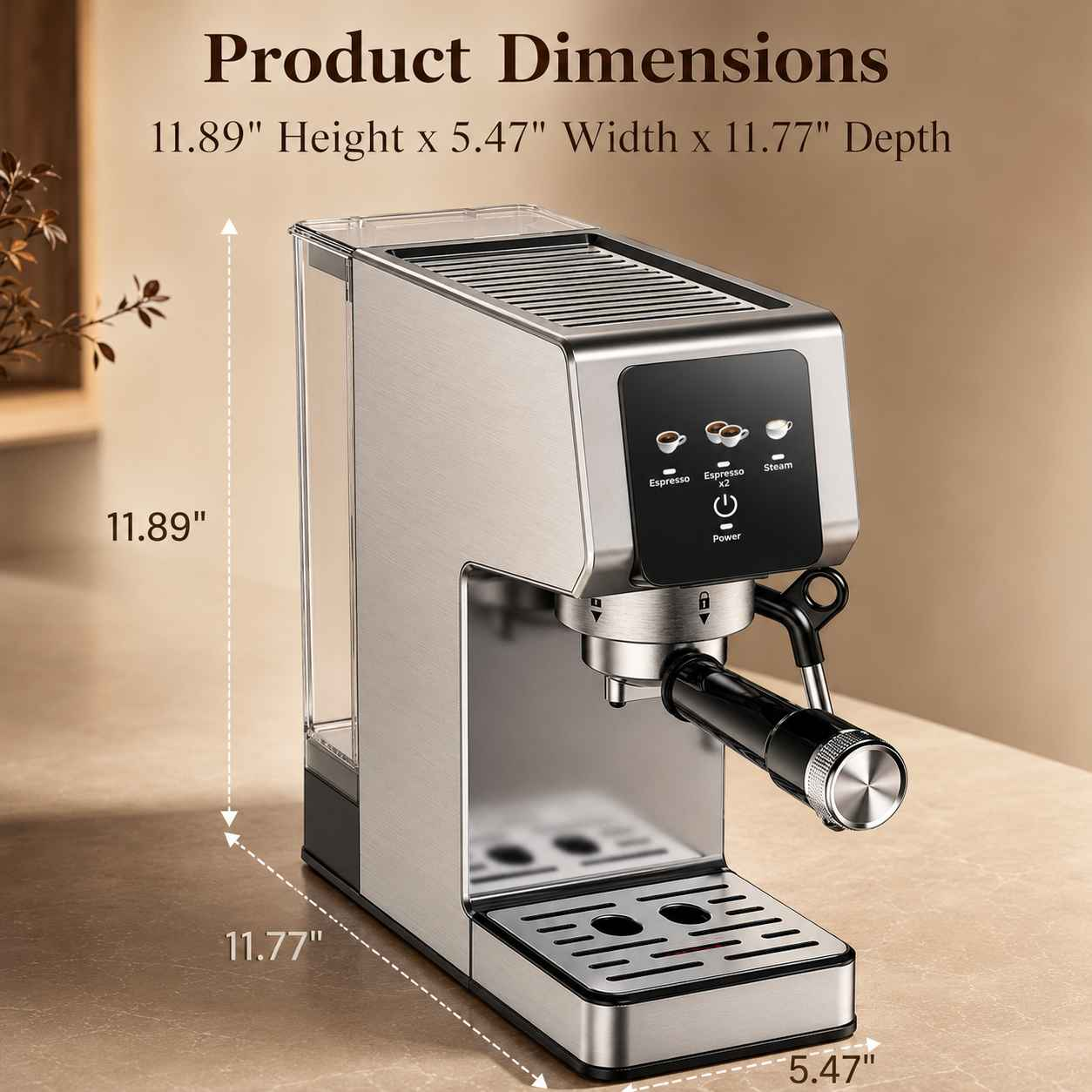 Silberne Espressomaschine mit digitalen Bedienelementen und angezeigten Abmessungen.