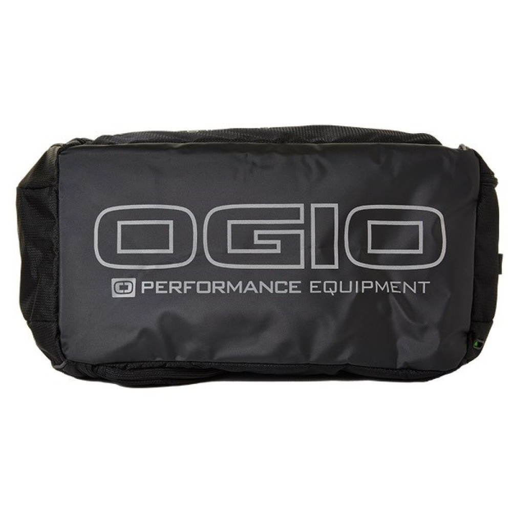 Czarna torba OGIO z odblaskowym logo i napisem 'PERFORMANCE EQUIPMENT'.