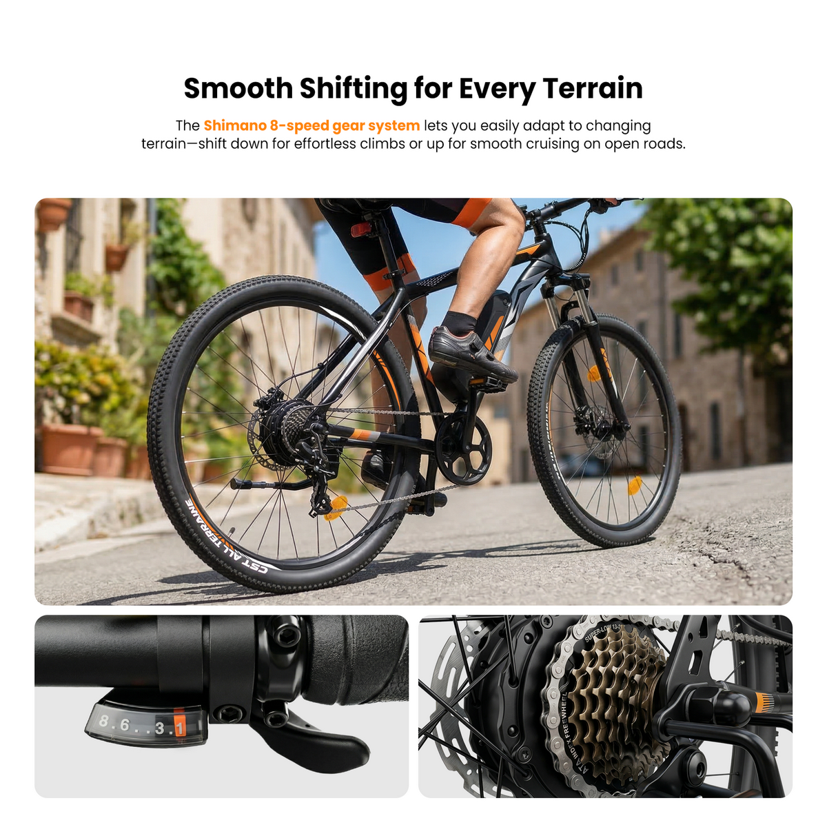 Ein Mann fährt ein schwarzes Fahrrad mit orangen Akzenten in einer gepflasterten Straße.