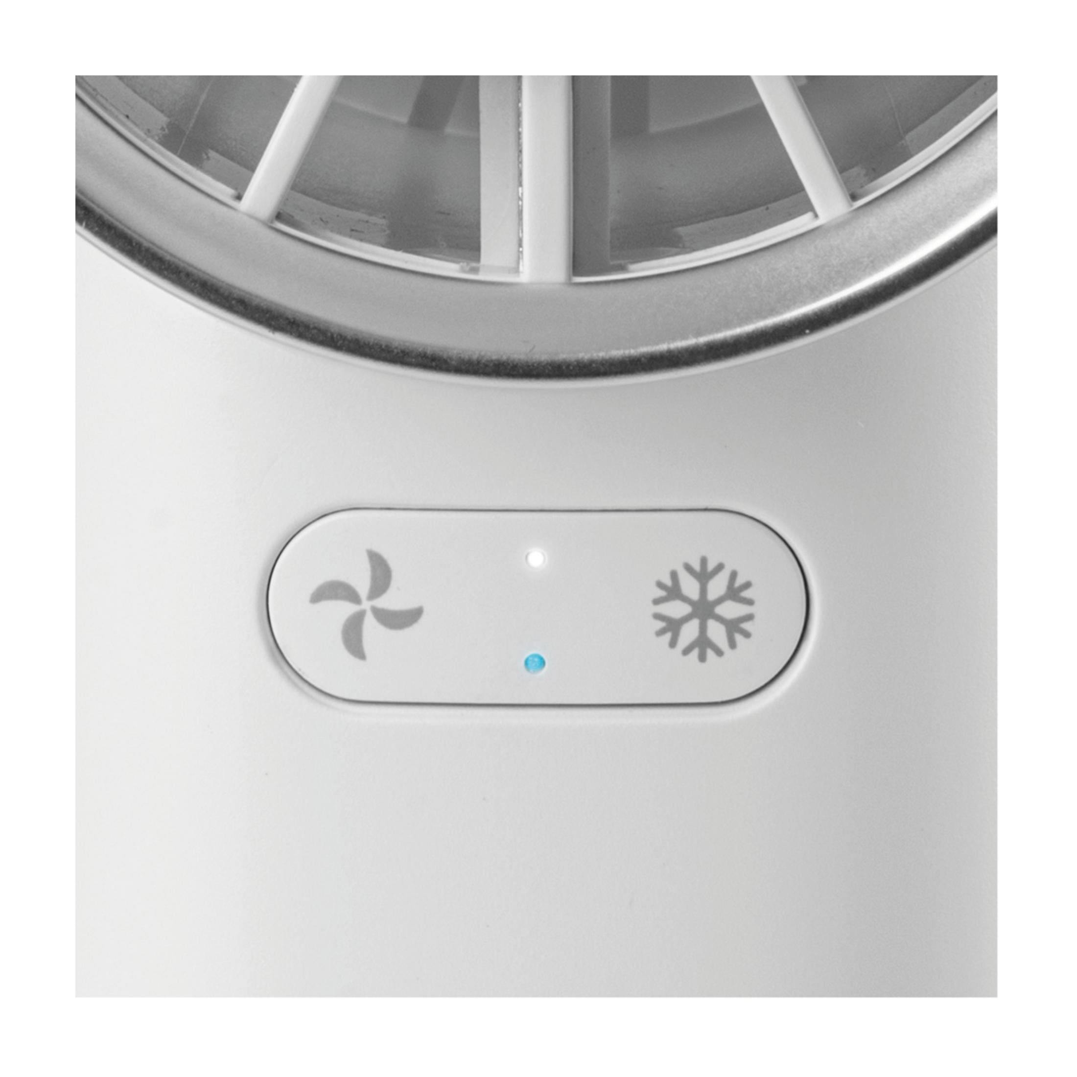 Un dispositivo bianco con icone di ventola e fiocco di neve e due spie.