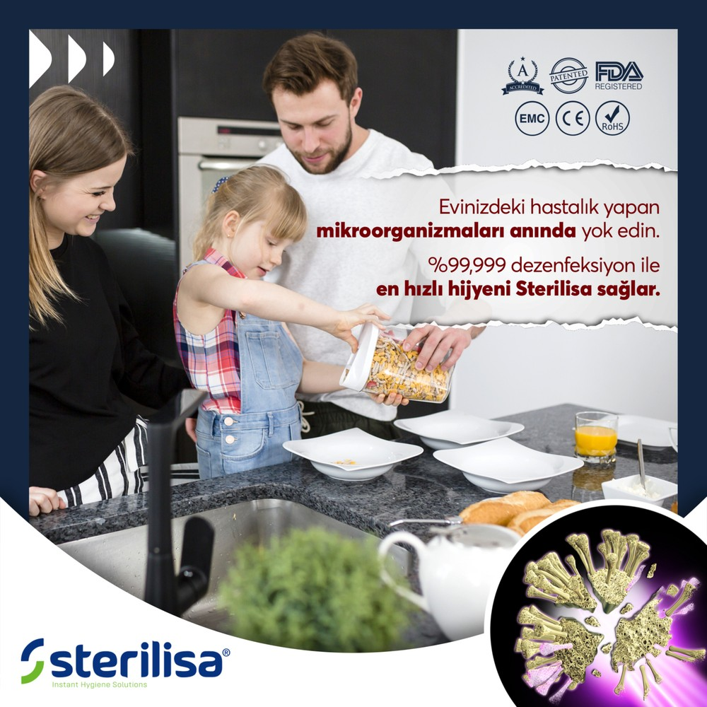 Mutfaktaki aile, çocuk kaseye tahıl döküyor. Sterilisa logosu.