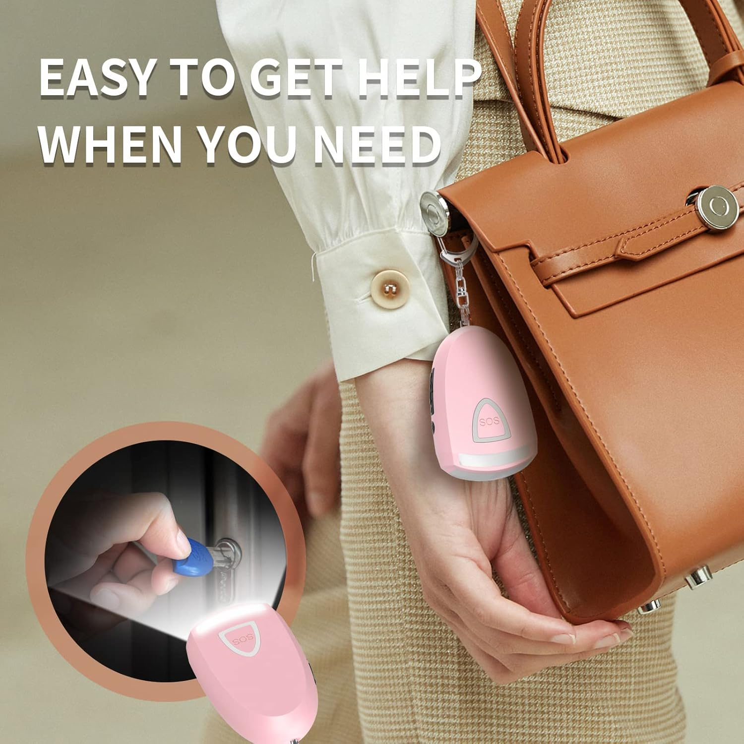 Ein rosa SOS-Alarmgerät hängt an einer braunen Handtasche. Ein Einsatz wird gezeigt.