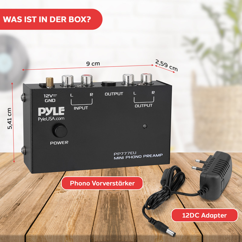 Schwarzer Pyle Mini Phono Vorverstärker mit Anschlüssen und 12V DC Adapter.