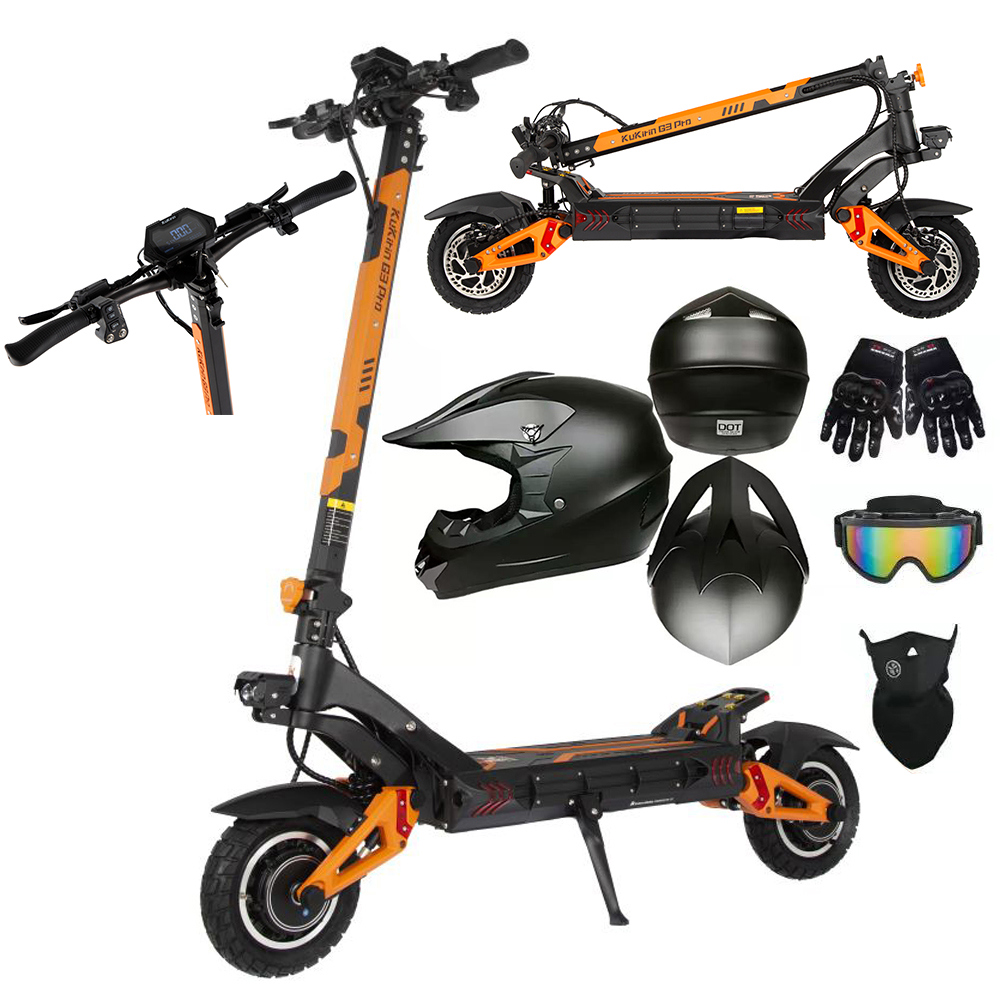 Monopattino elettrico con accenti arancioni e accessori: caschi, guanti, occhiali, maschera.