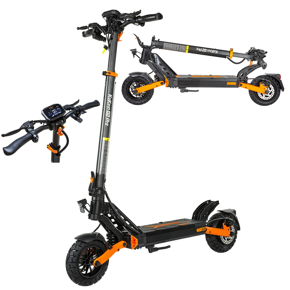 Uno scooter elettrico nero con accenti arancioni, mostrato aperto e piegato.