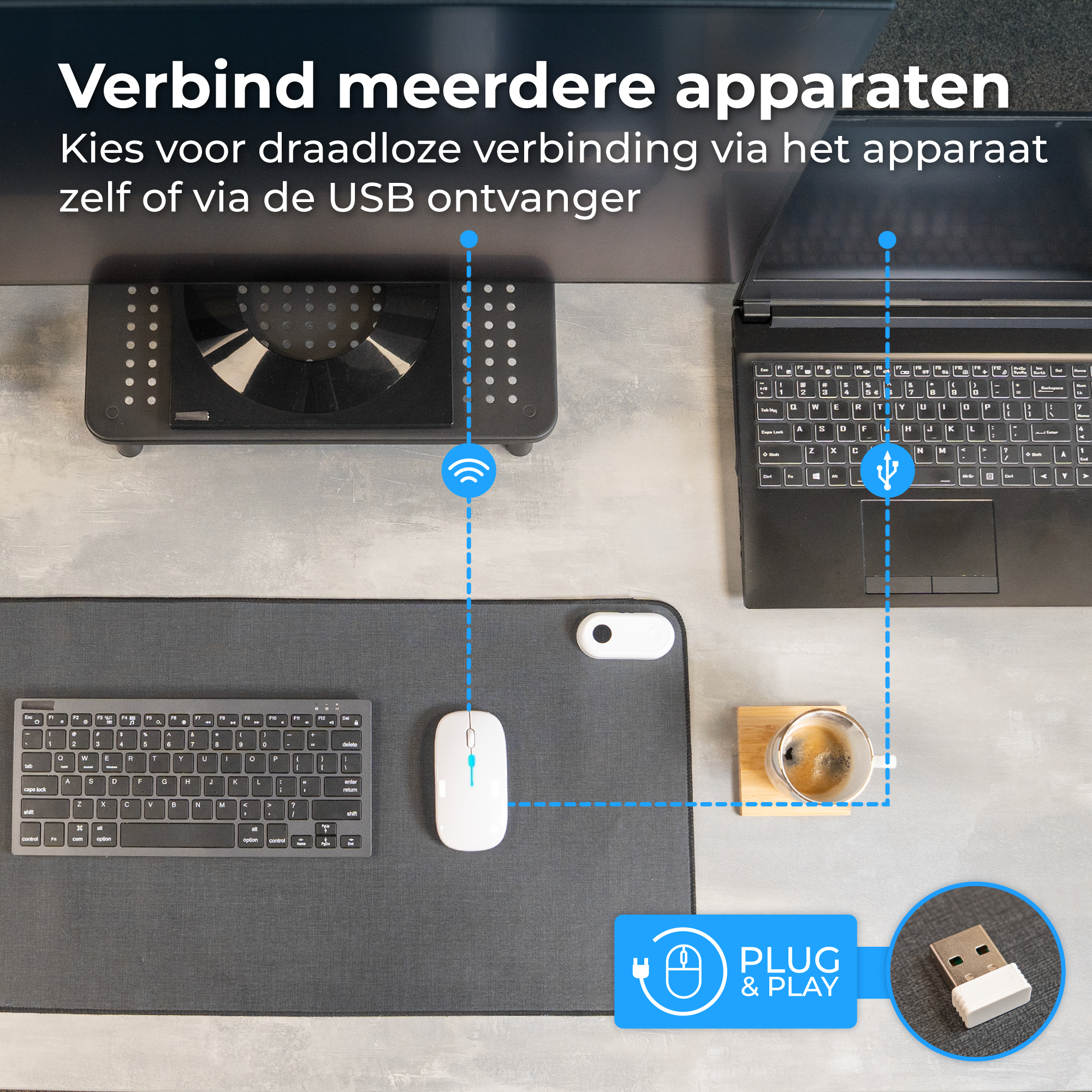 Een laptop, toetsenbord, muis en USB-ontvanger op een bureau.