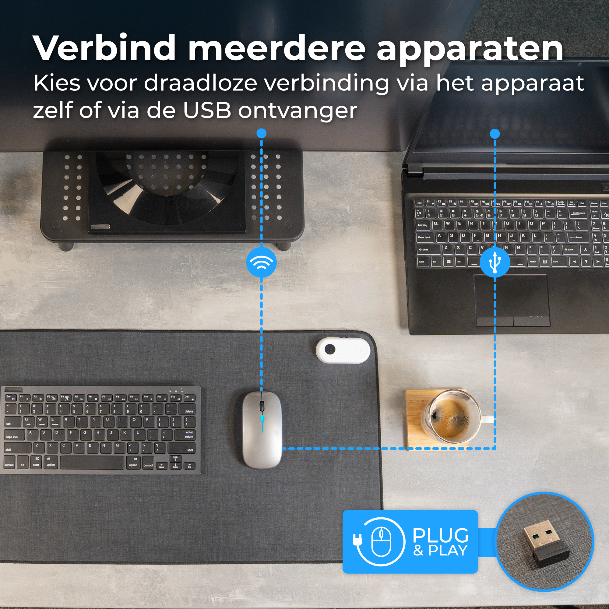 Een laptop, toetsenbord, muis en USB-ontvanger zijn op een bureau gerangschikt.