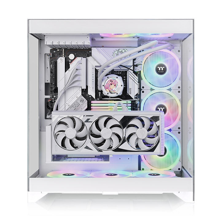 PC bianco con ventole RGB, GPU, scheda madre e cooler a tema anime.