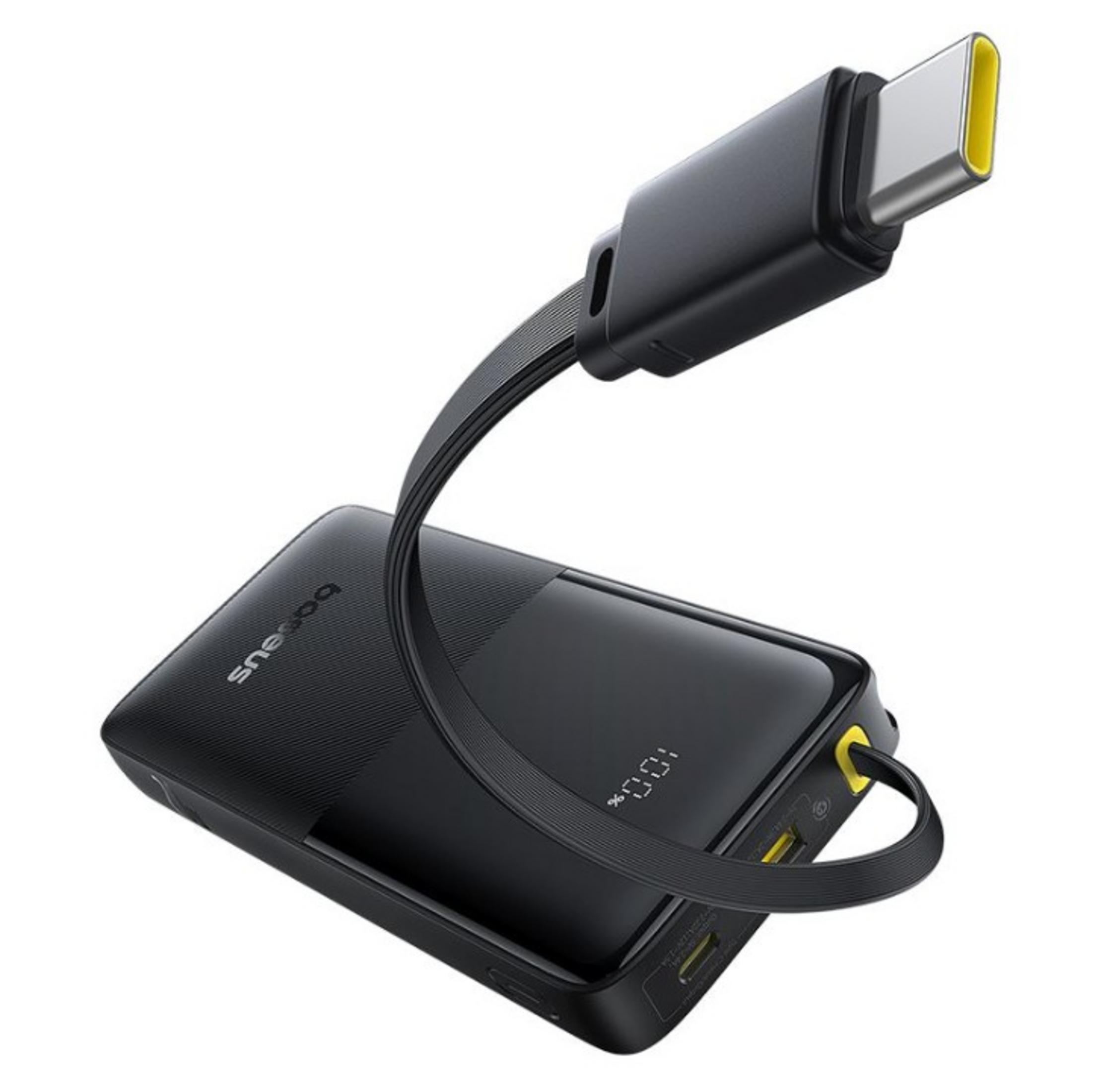 Power bank nero con cavo USB-C e display al 100%.