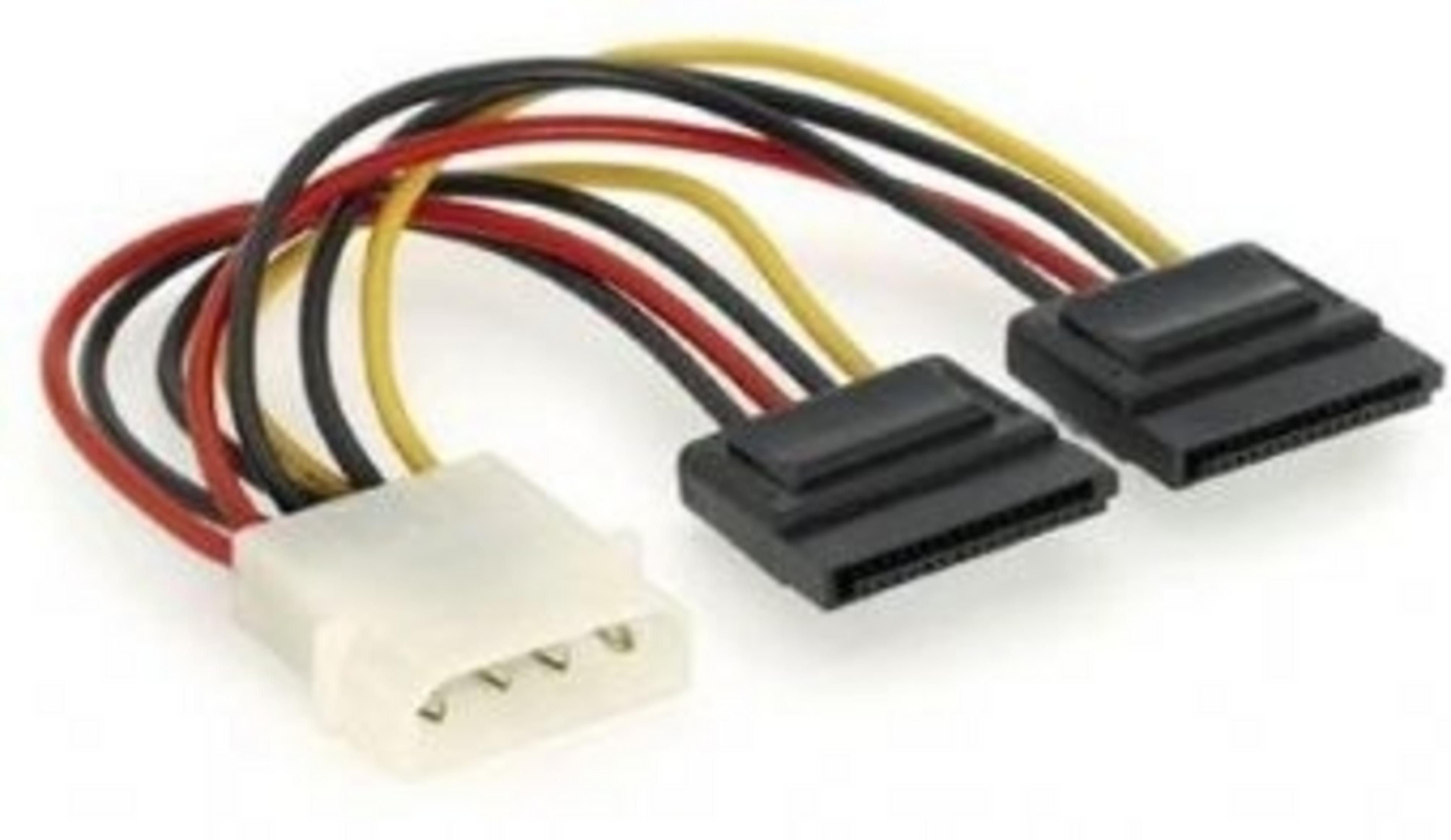 Un cable divisor de alimentación SATA con un conector Molex de 4 pines y dos conectores SATA.