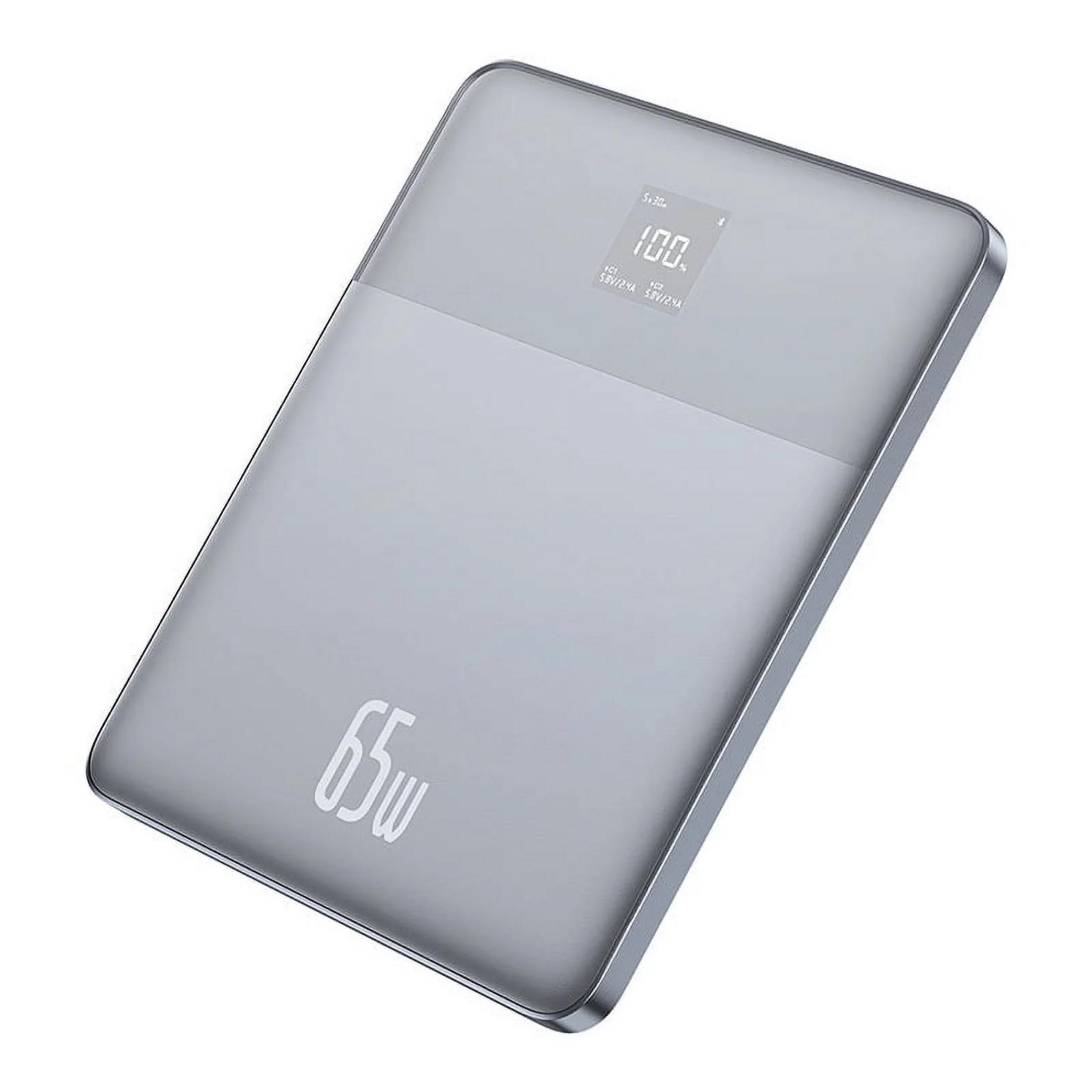 Power bank grigio con scritta 65W e display digitale al 100%.