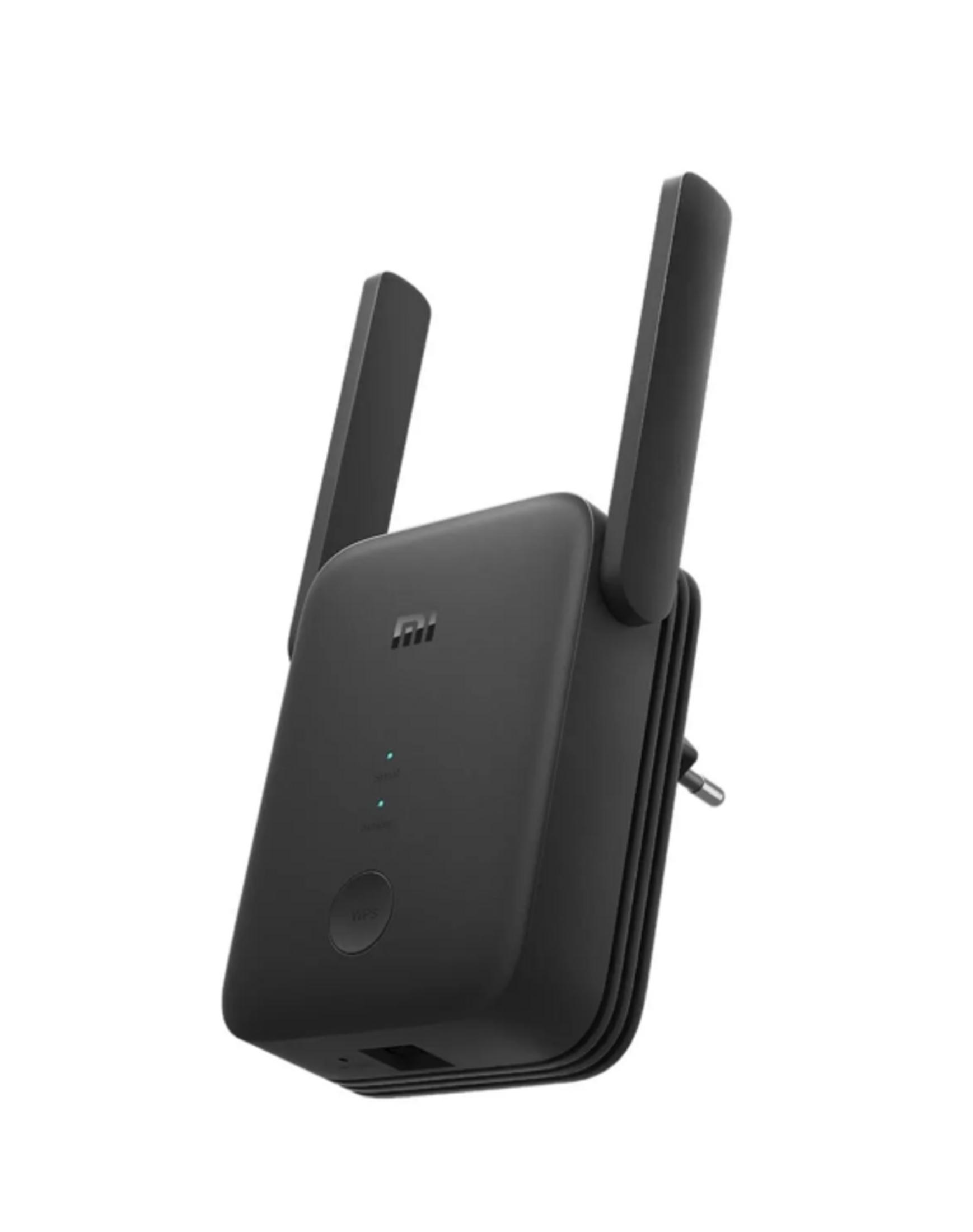Un extensor Wi-Fi negro con dos antenas y un enchufe de alimentación.