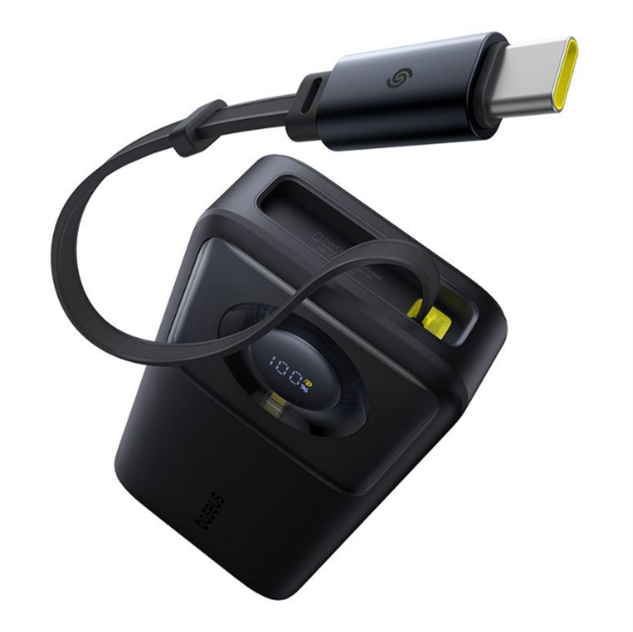 Czarna power bank z kablem USB-C i żółtymi akcentami.