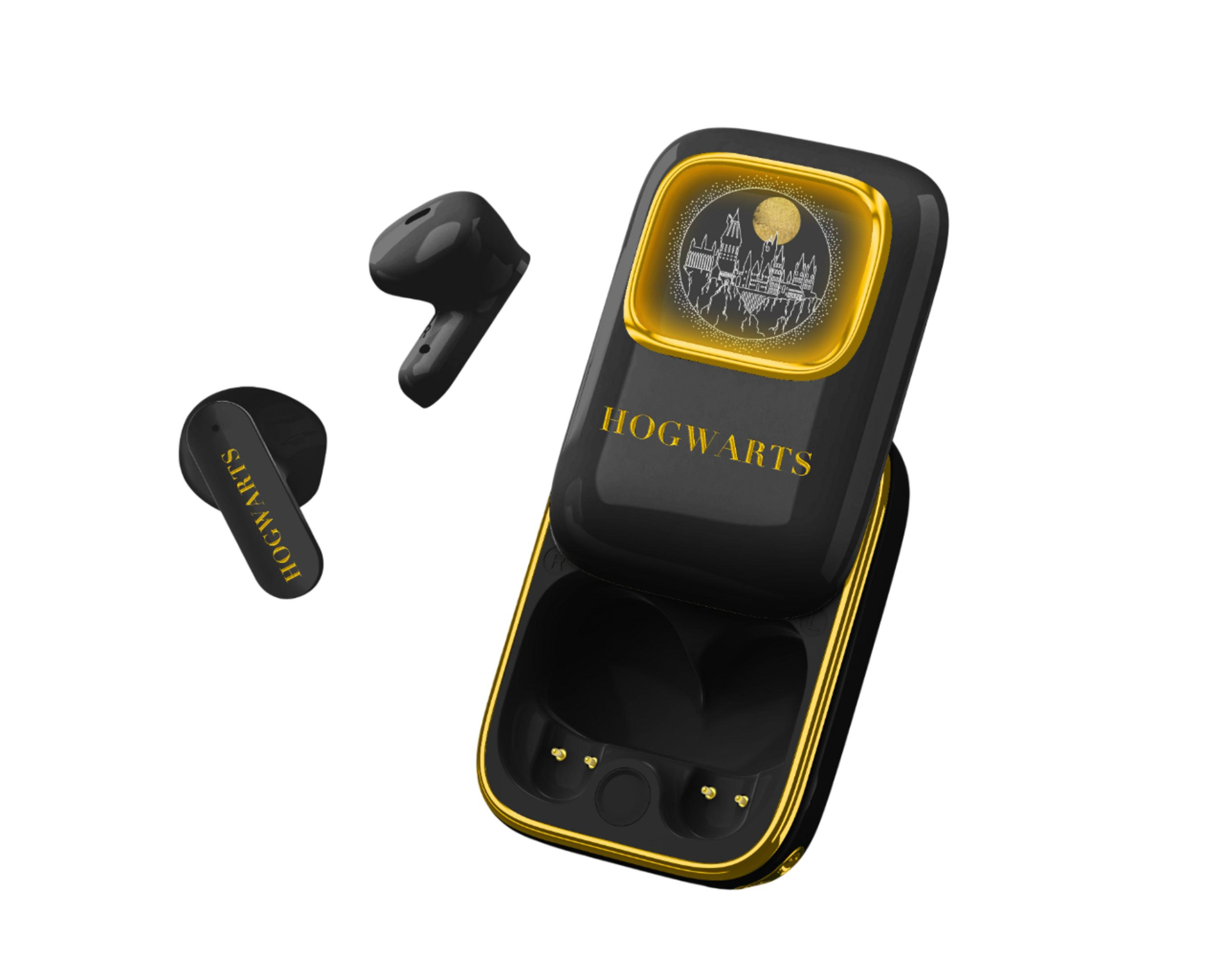 Auricolari wireless neri con logo Hogwarts e custodia di ricarica con design Hogwarts.