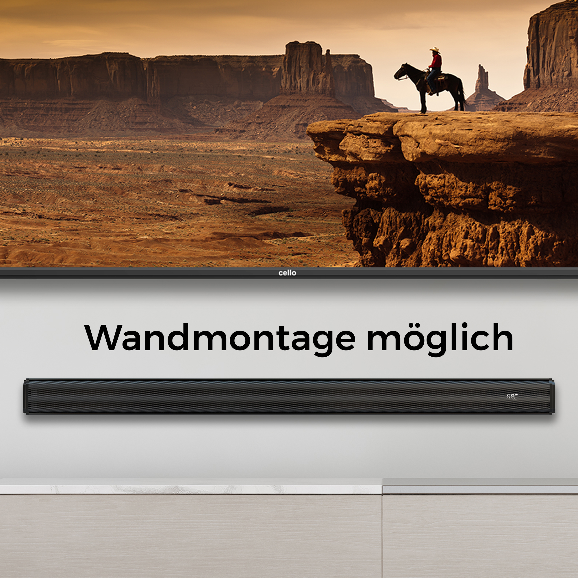 Ein Cowboy auf einem Pferd steht auf einer Klippe, mit einer Soundbar darunter.