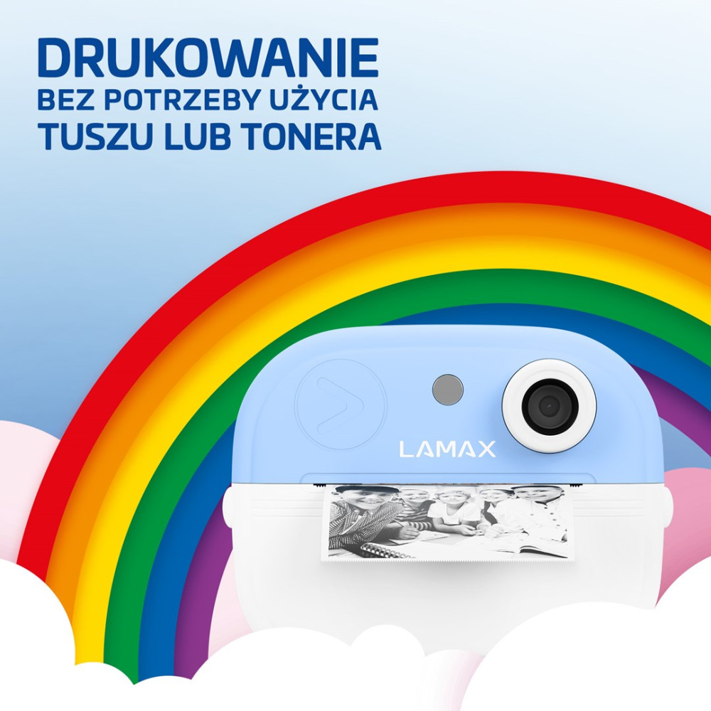 Niebiesko-biała drukarka drukuje czarno-białe zdjęcie dzieci. Tęcza i chmury w tle.