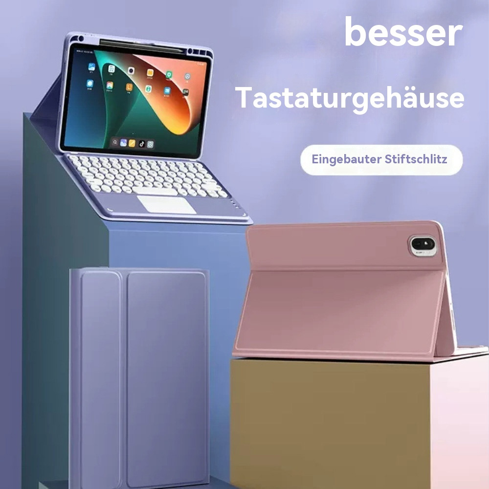 Lila Tablet-Tastaturhülle und eine rosafarbene Hülle auf braunem Karton.