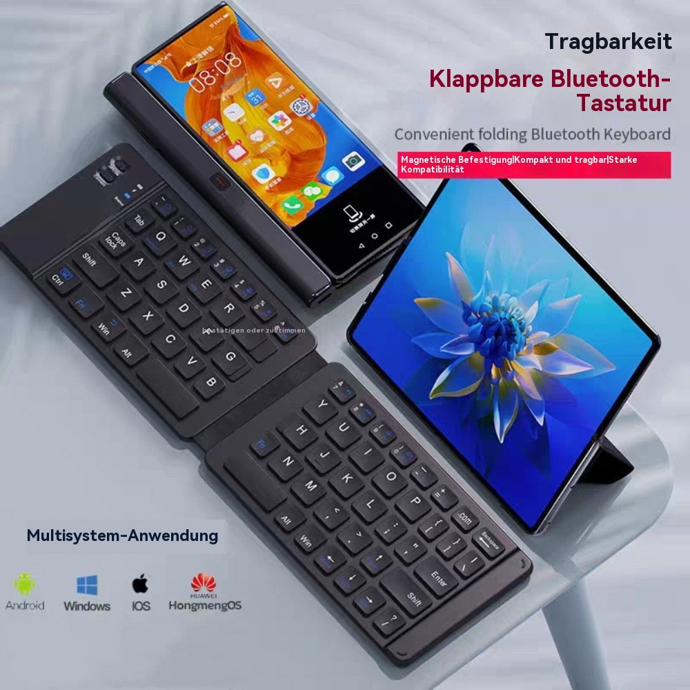 Ein aufklappbares schwarzes Bluetooth-Keyboard neben einem gefalteten Smartphone.