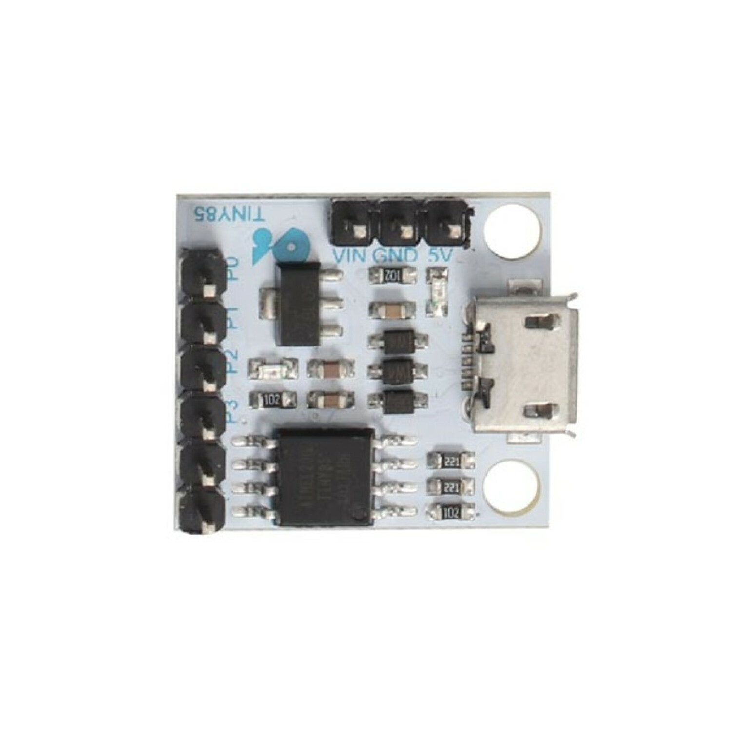 Eine kleine Platine mit Micro-USB-Anschluss und beschrifteten Pins wie P0, P1, P2, P3.
