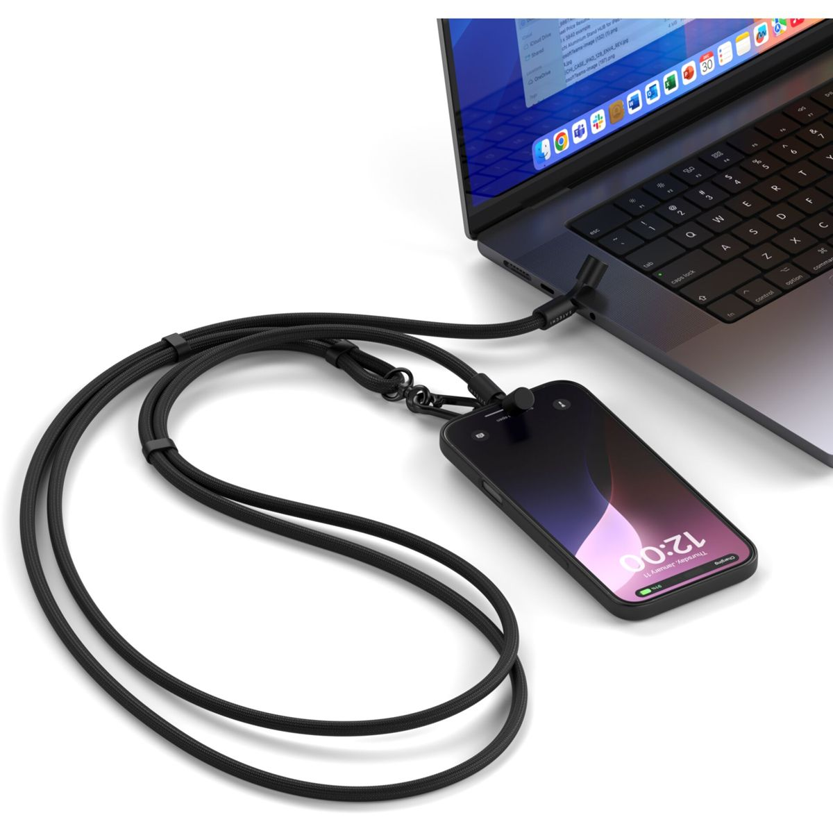 Ein schwarzes Handy mit Lanyard ist an einen Laptop angeschlossen.