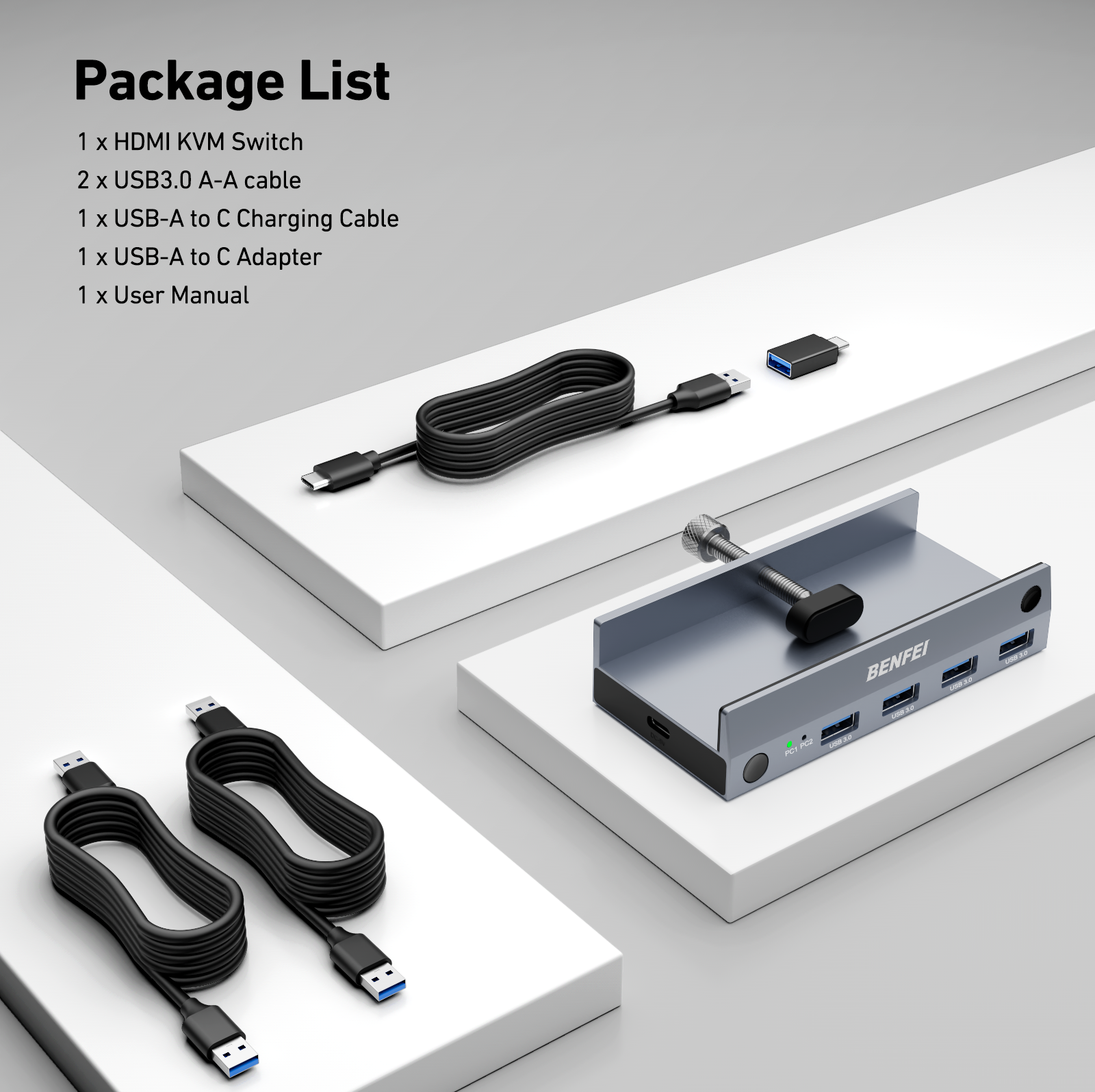 Ein silberner BENFEI KVM-Switch mit USB-Anschlüssen und Kabeln.