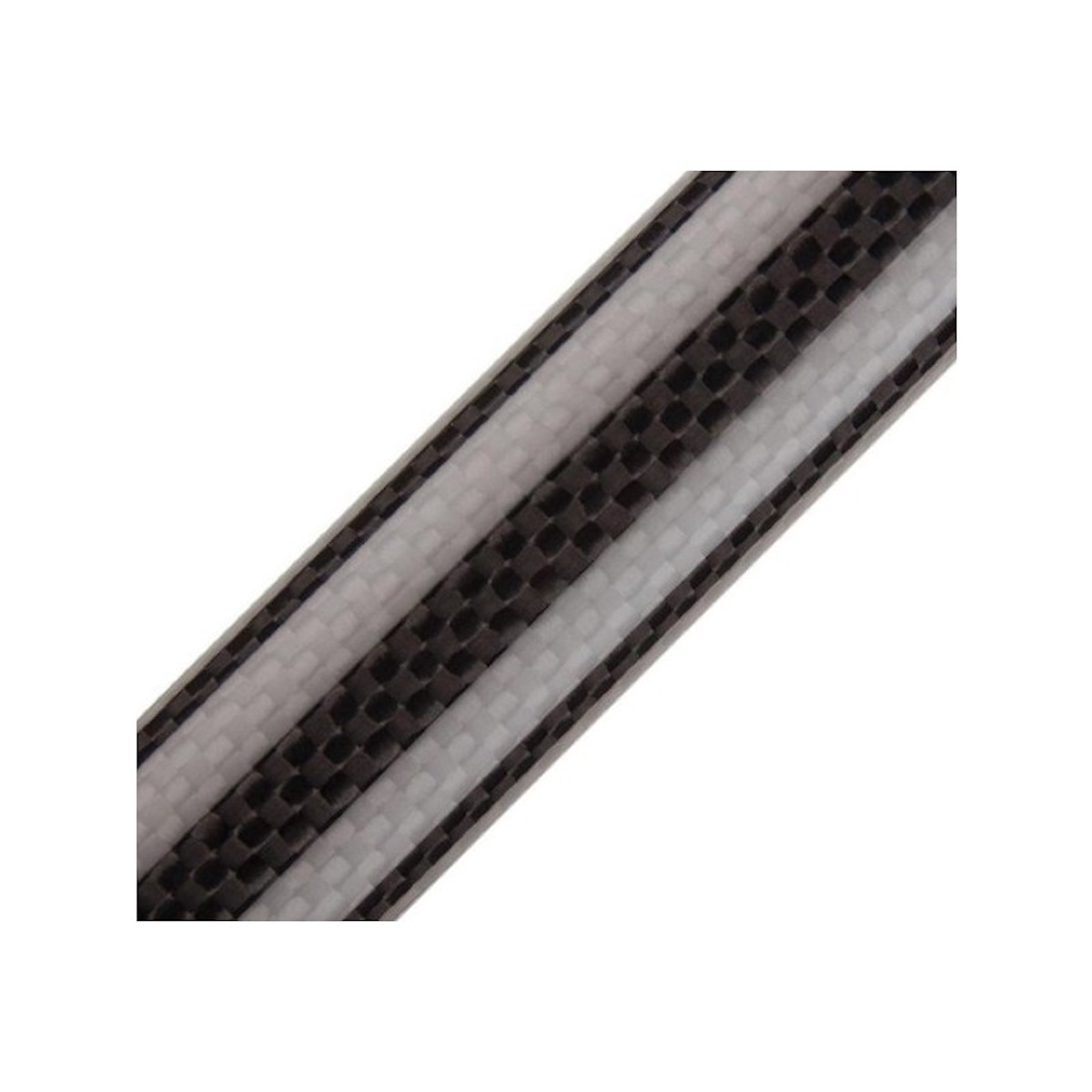 Gerahmtes Detail einer schwarzen und weißen Carbonfaser-Oberfläche mit parallelen Streifen.