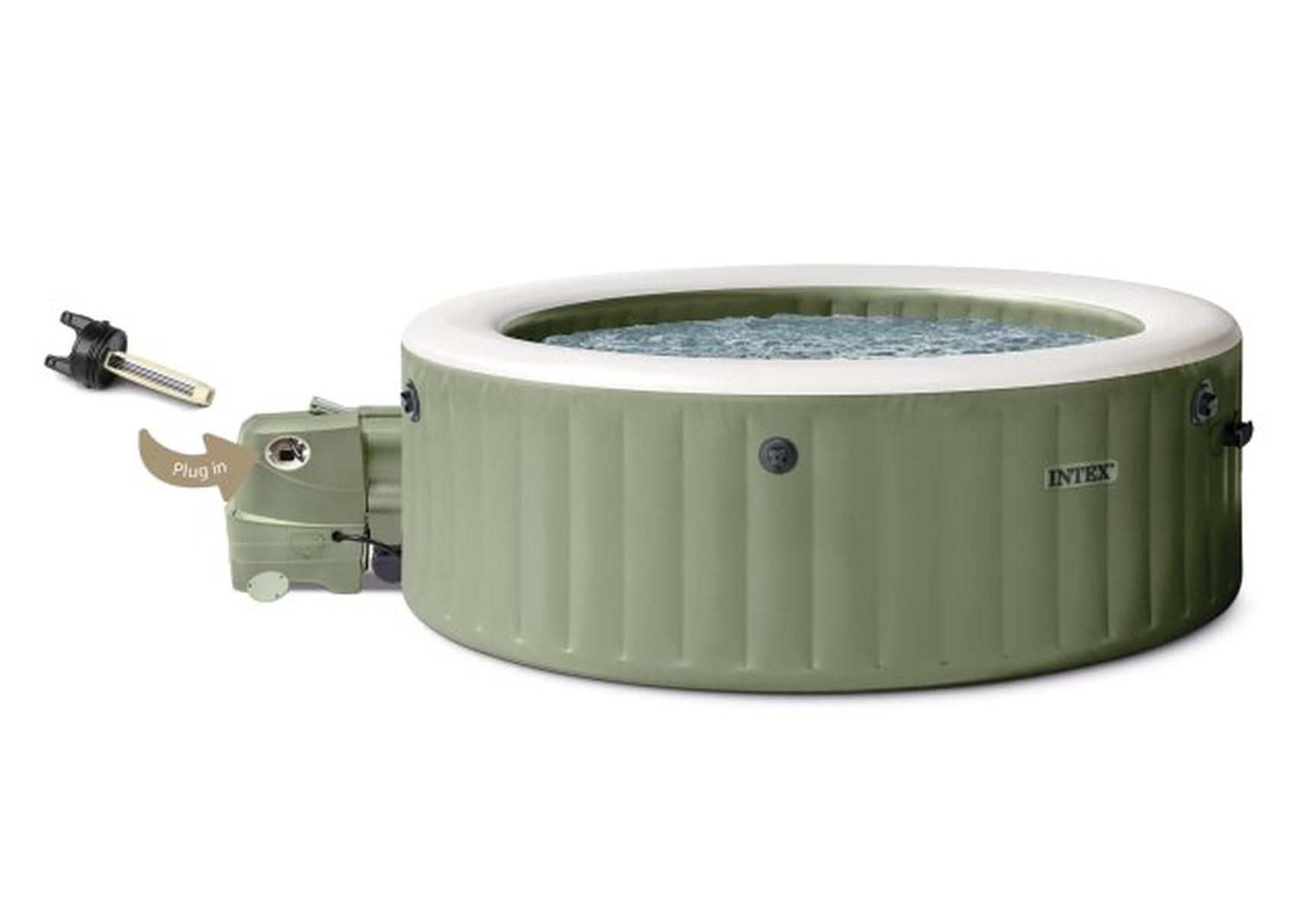 Nadmuchiwane jacuzzi z pompą i wtyczką.