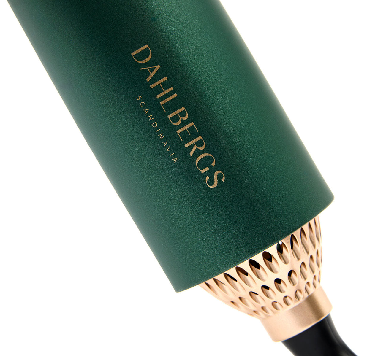 Cilindro verde oscuro con texto dorado 'DAHLBERGS SCANDINAVIA' y cabeza perforada.
