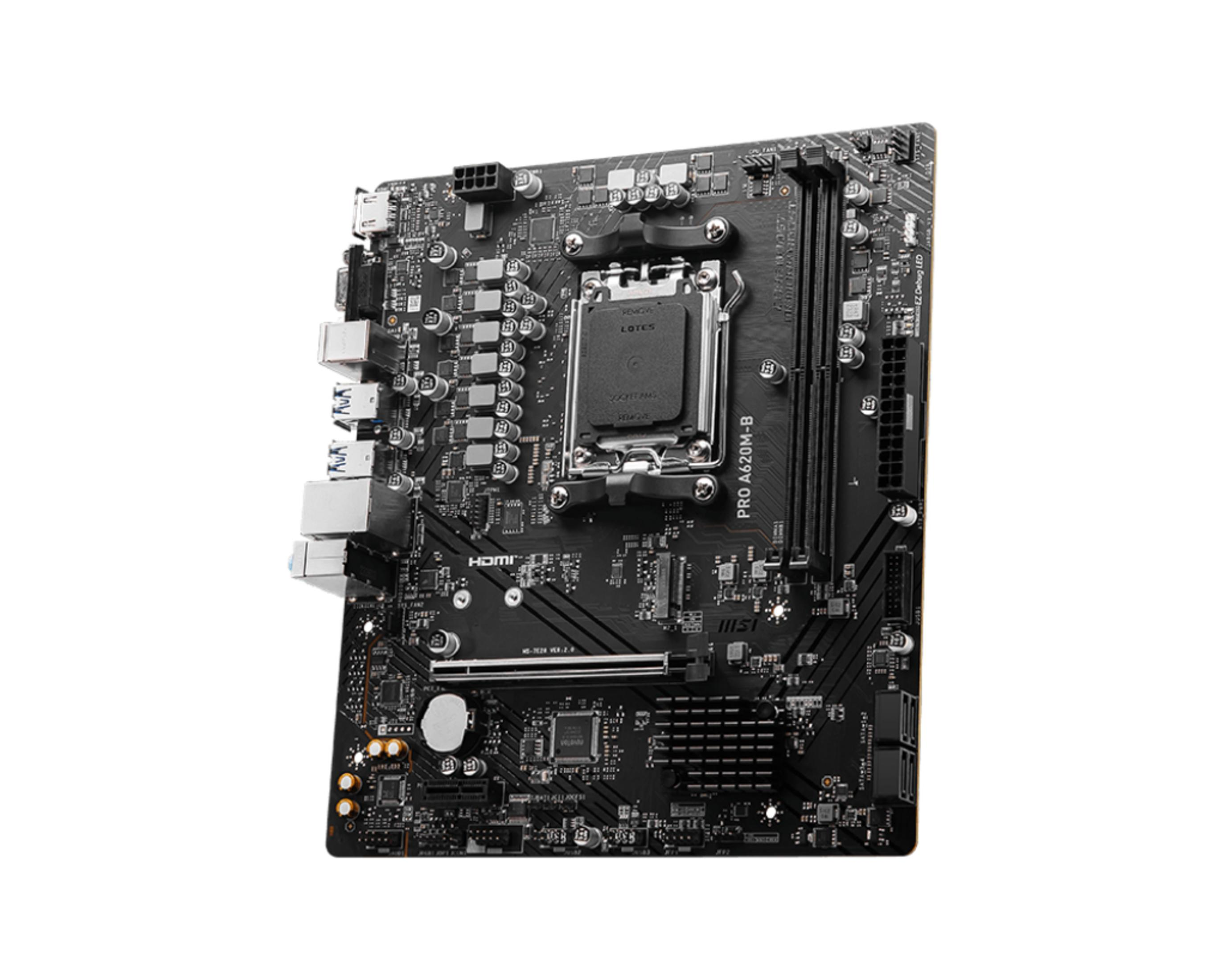 Zwart moederbord met CPU-socket, RAM-sleuven en connectoren.