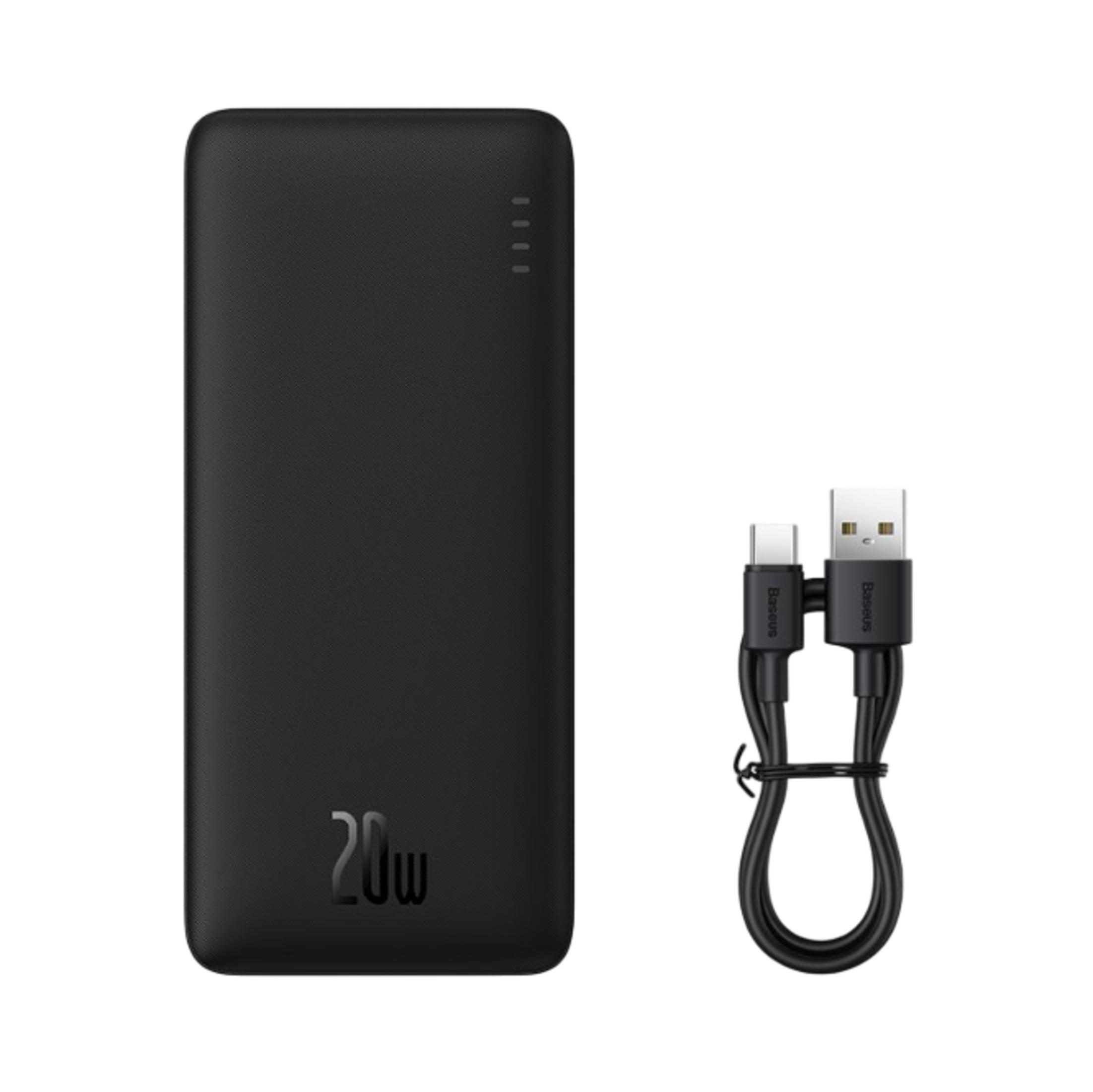 Power bank nera da 20W con cavo USB-C nero su sfondo bianco.