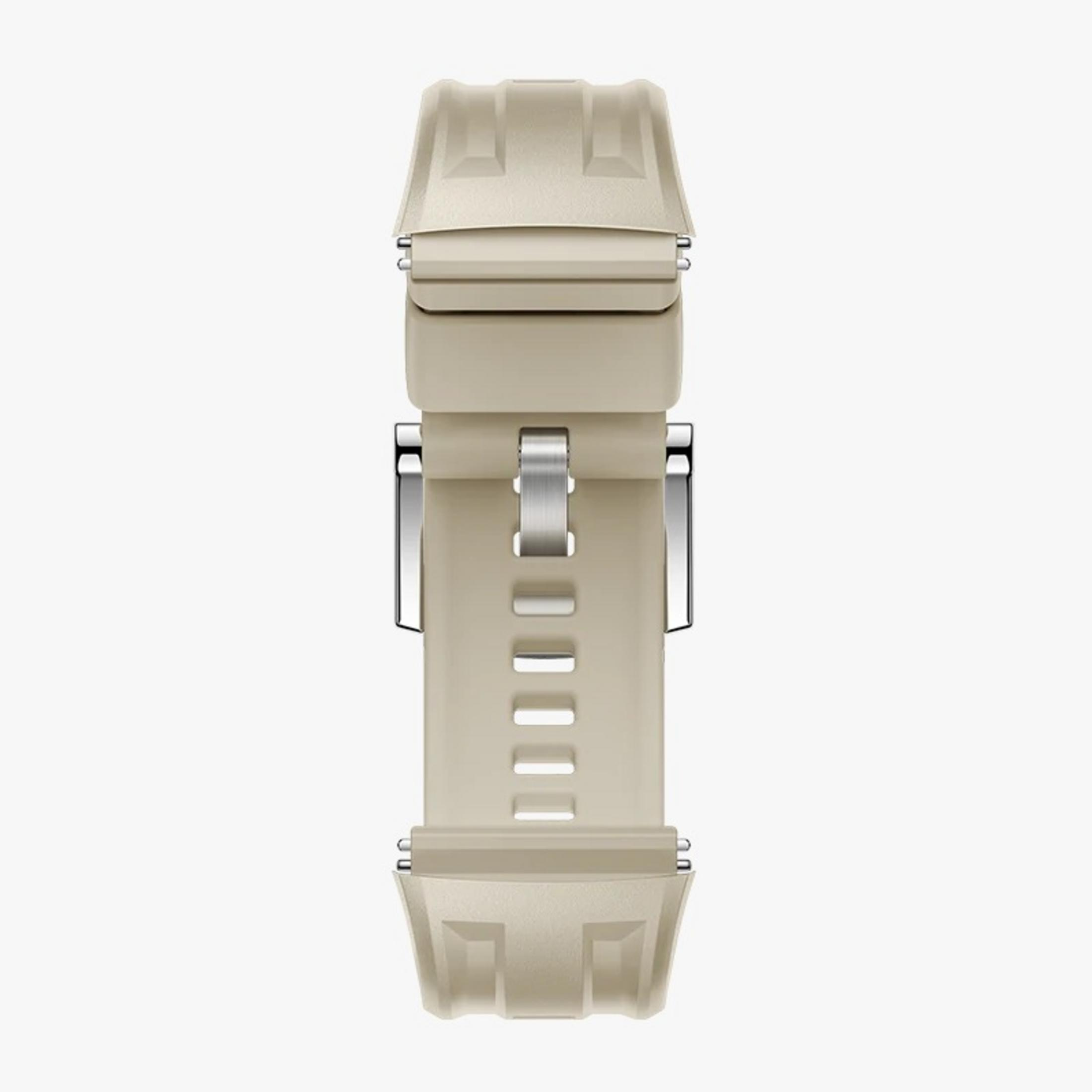 Un cinturino per orologio beige chiaro con fibbia argentata e fori.