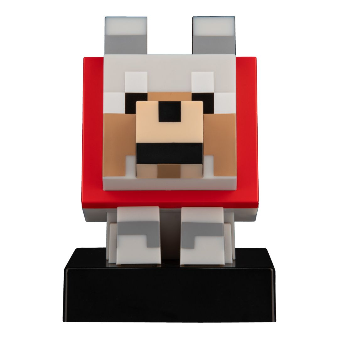 Postać wilka Minecraft z czerwonym kołnierzem na czarnej podstawie.