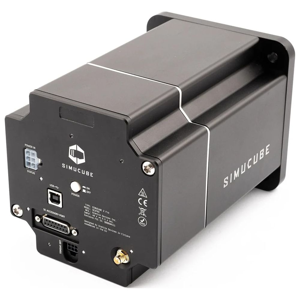Base del volante Simucube 2 Pro nera con porte ed etichette visibili.