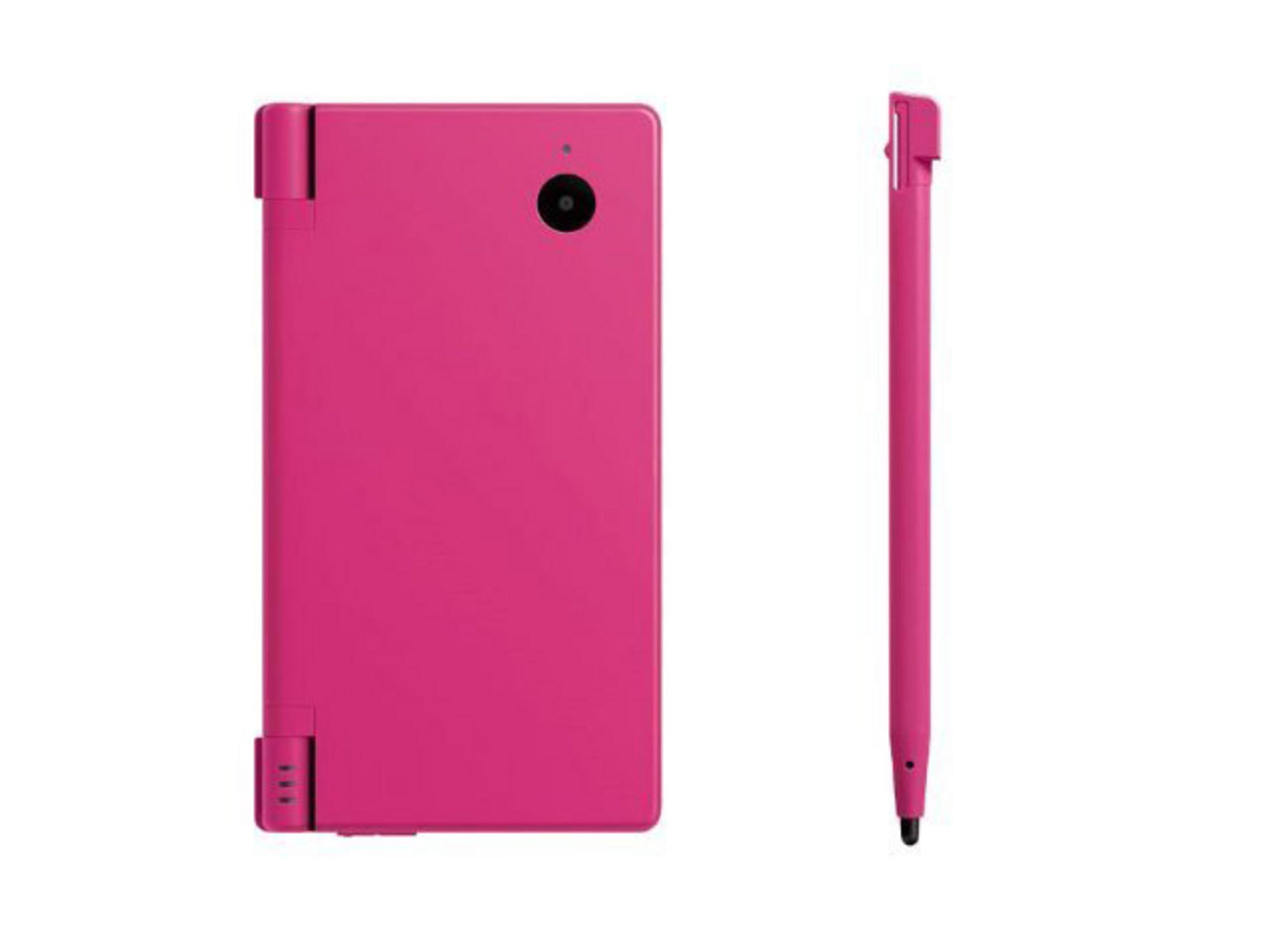 Ein pinkfarbenes Nintendo DS und ein passender Stift auf weißem Hintergrund.