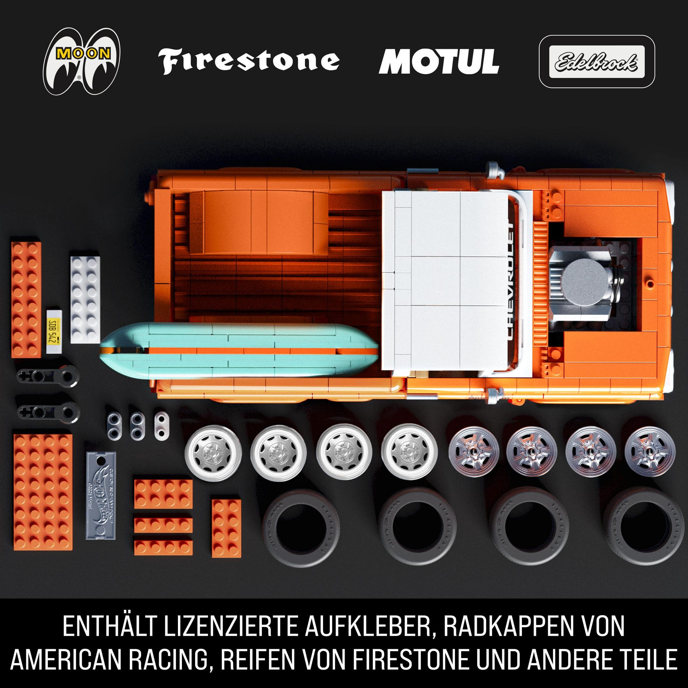 Kit auto Lego arancione con pneumatici, ruote, adesivi e loghi.