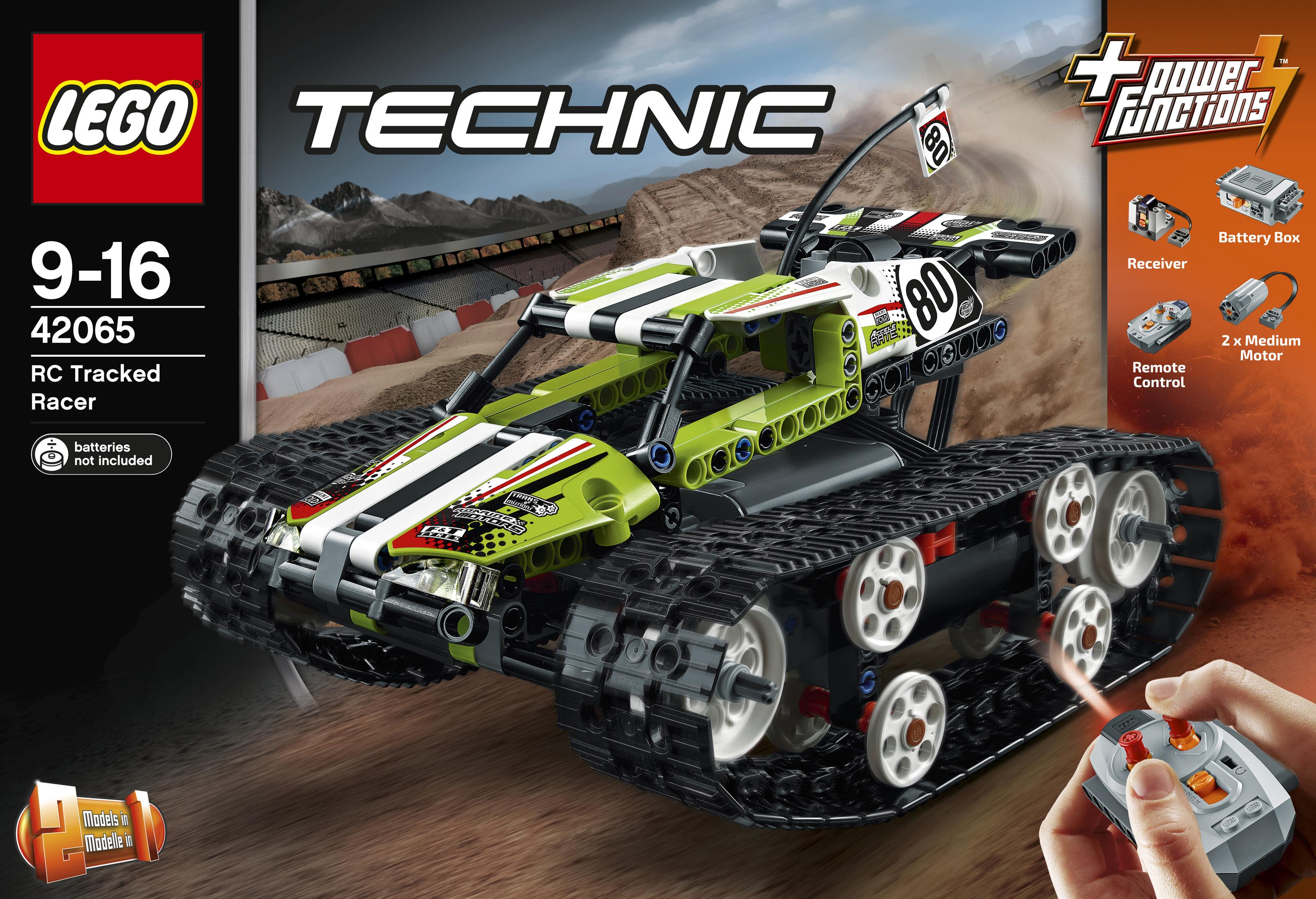 Zielony zdalnie sterowany pojazd gąsienicowy LEGO Technic z numerem 80 na torze.
